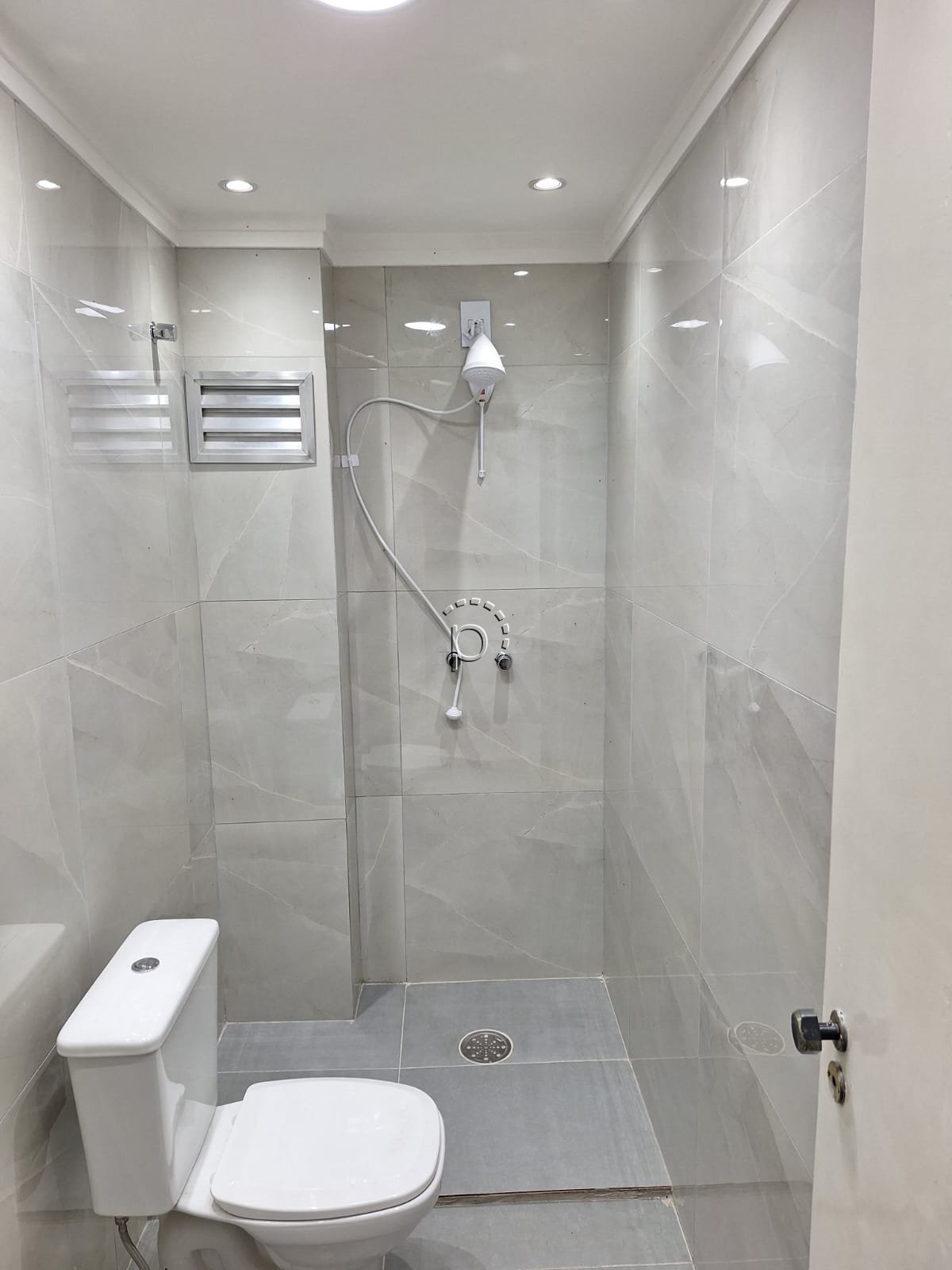 Apartamento à venda com 57m², 2 quartos, 1 vaga no bairro Vila Nova em Porto Alegre - Foto 5