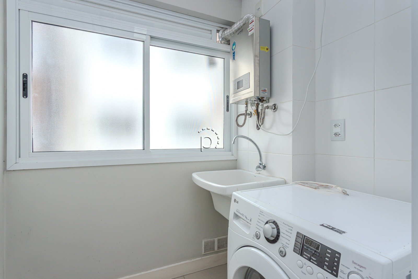 Apartamento à venda com 70m², 2 quartos, 1 vaga no bairro Tristeza em Porto Alegre - Foto 12