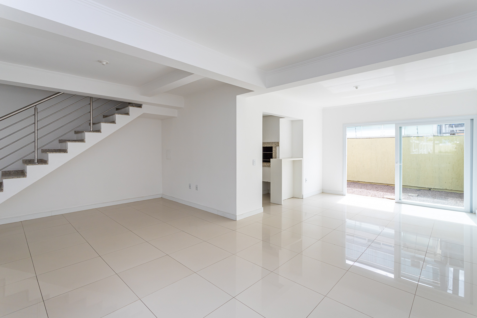 Casa em Condomínio para alugar com 105m², 3 quartos no bairro Hípica em Porto Alegre - Foto 3