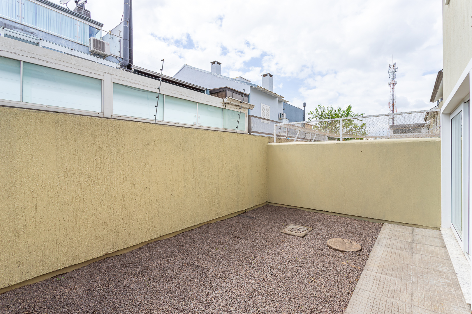 Casa em Condomínio para alugar com 105m², 3 quartos no bairro Hípica em Porto Alegre - Foto 14