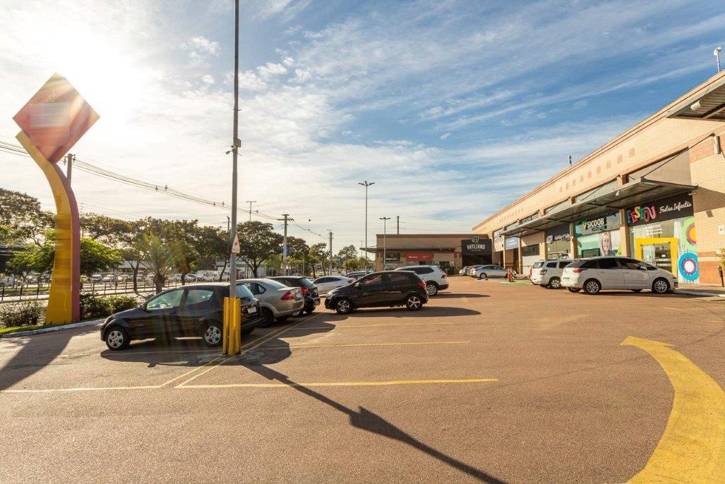 Loja para alugar com 318m² no bairro Sarandi em Porto Alegre - Foto 7