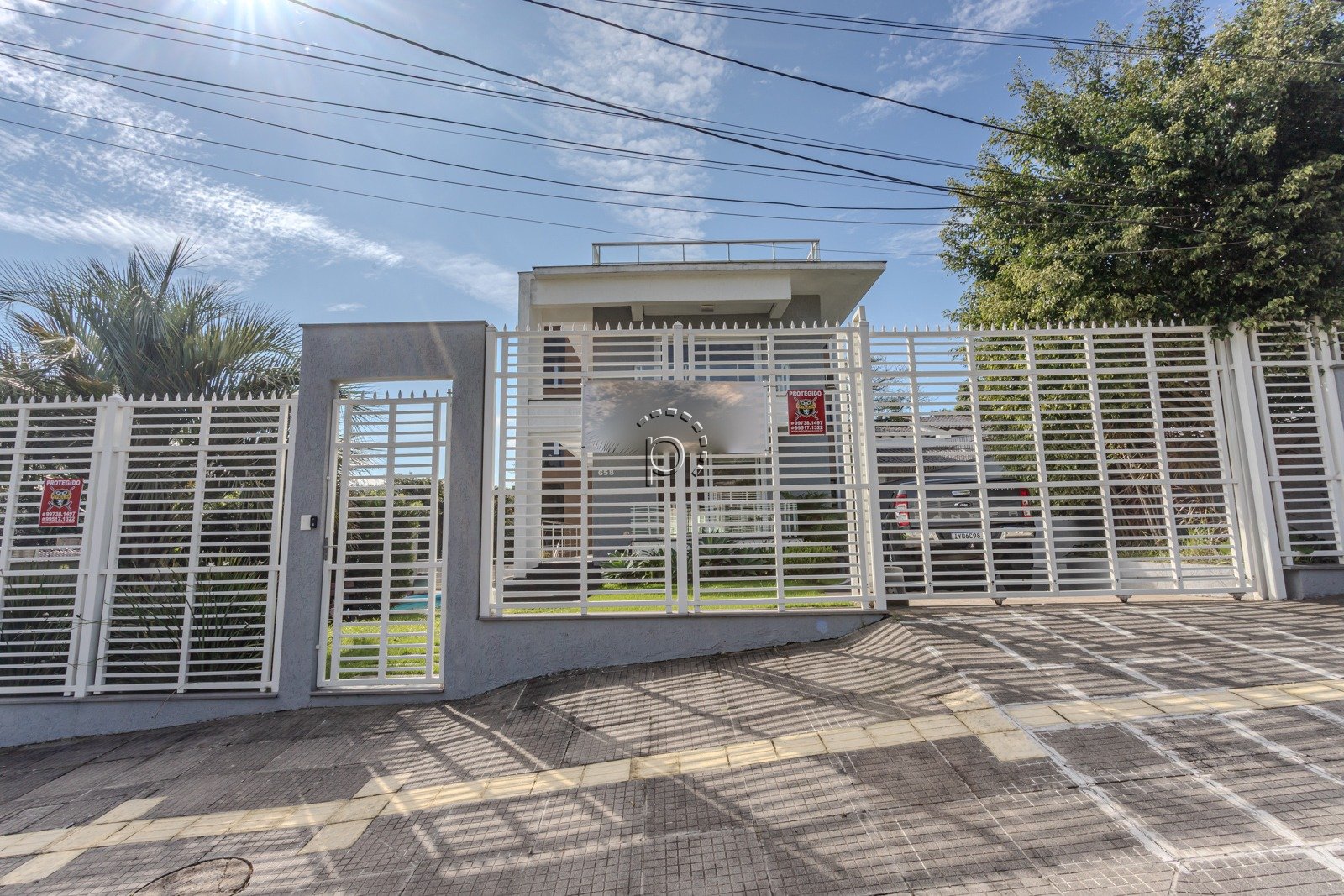 Casa para alugar com 590m², 4 quartos, 2 suítes, 6 vagas no bairro Guarujá em Porto Alegre - Foto 84