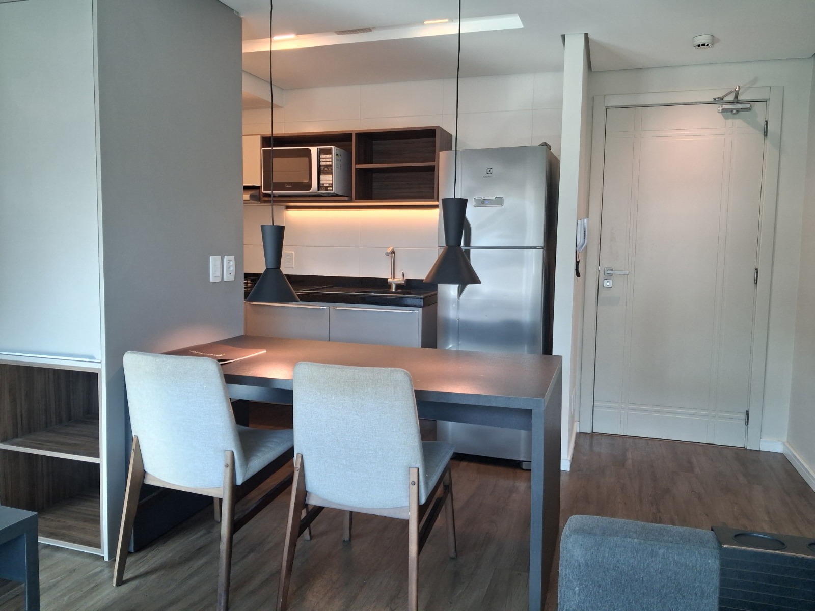 Apartamento para alugar com 33m², 1 quarto, 1 vaga no bairro Moinhos de Vento em Porto Alegre - Foto 12