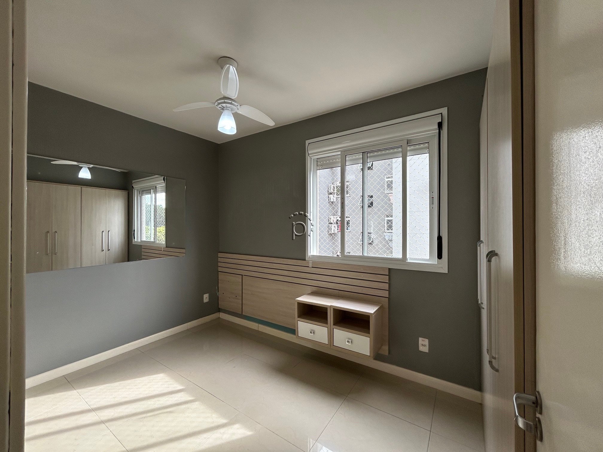 Apartamento à venda com 71m², 3 quartos, 1 suíte no bairro Cavalhada em Porto Alegre - Foto 12