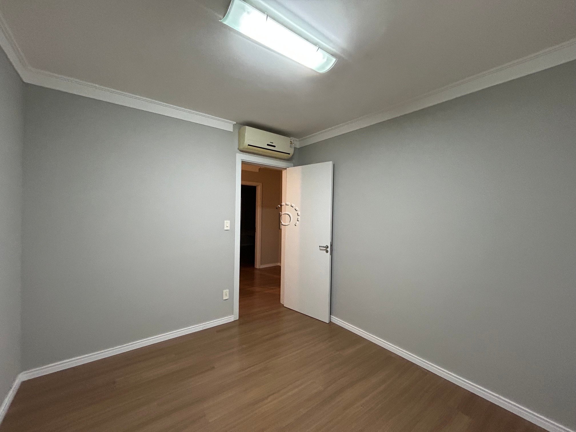 Casa em Condomínio à venda com 204m², 3 quartos, 1 suíte, 2 vagas no bairro Jardim Isabel em Porto Alegre - Foto 9