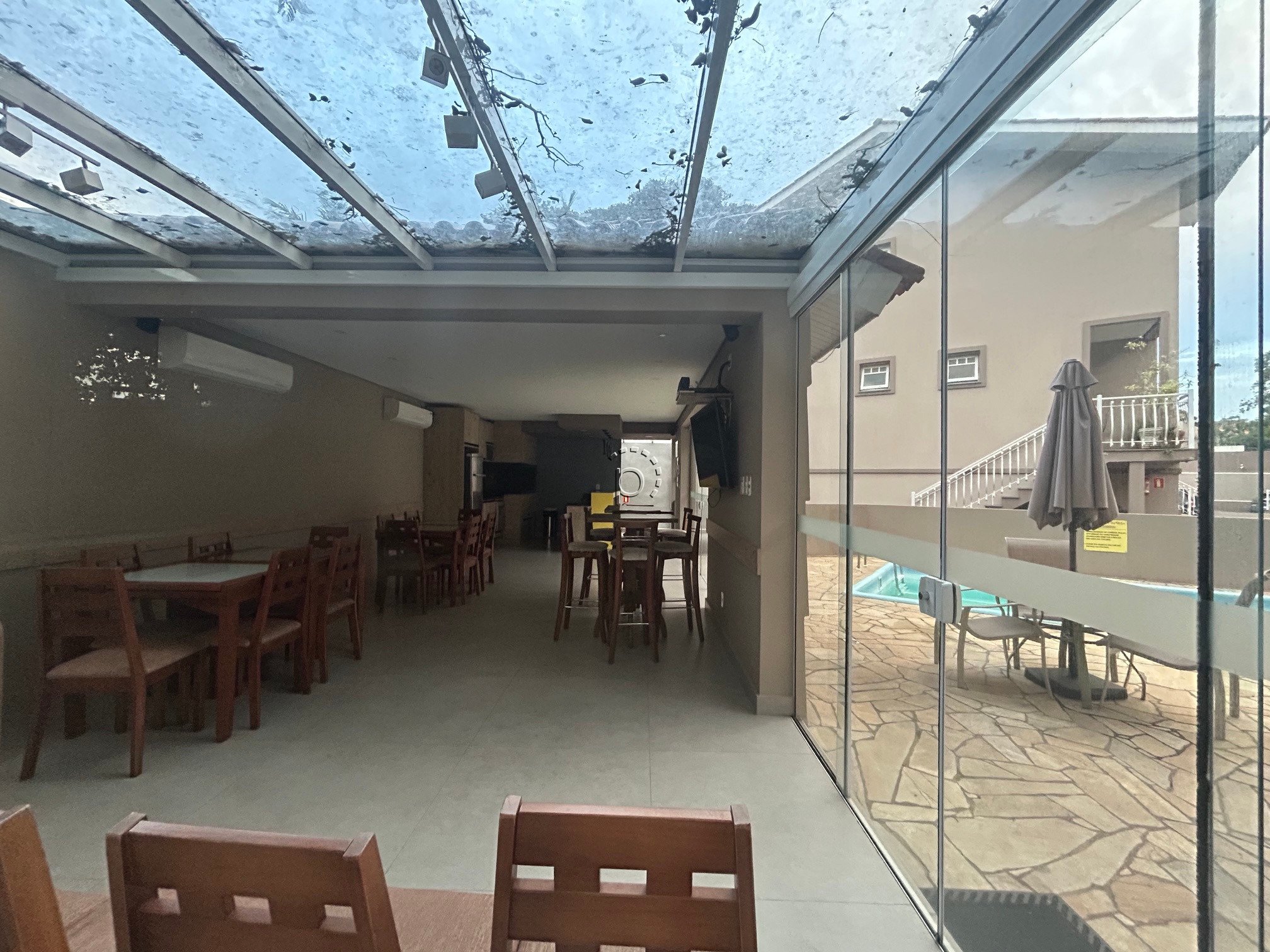 Casa em Condomínio à venda com 204m², 3 quartos, 1 suíte, 2 vagas no bairro Jardim Isabel em Porto Alegre - Foto 34