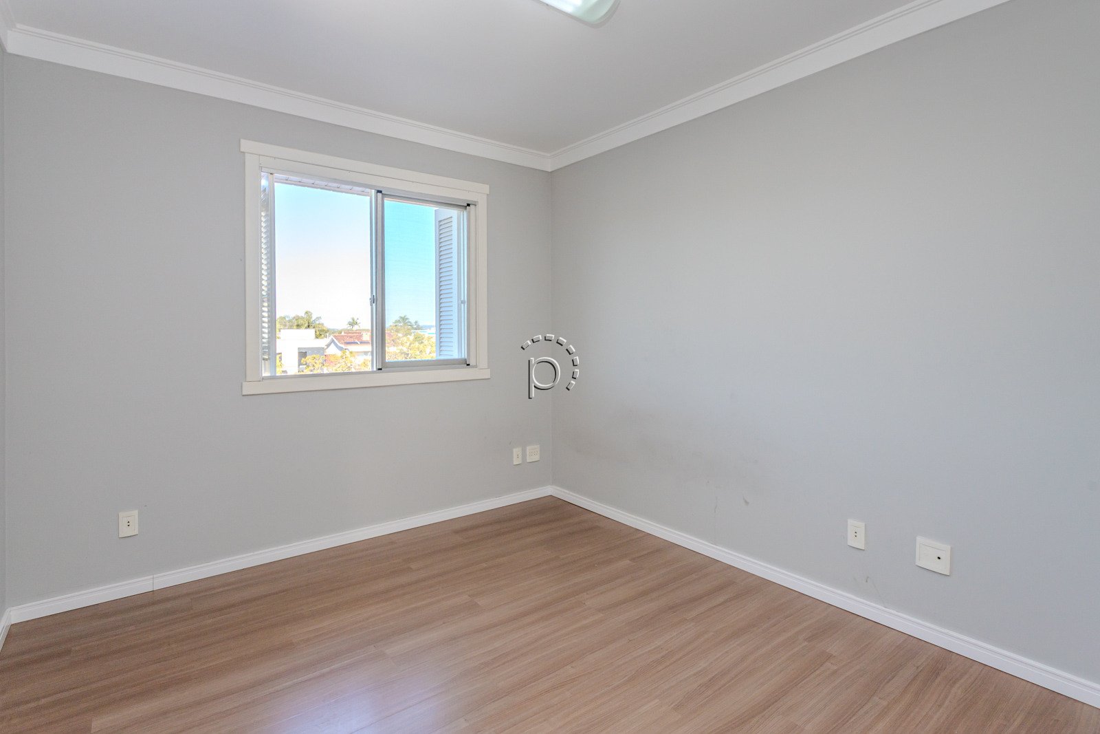 Casa em Condomínio à venda com 204m², 3 quartos, 1 suíte, 2 vagas no bairro Jardim Isabel em Porto Alegre - Foto 14