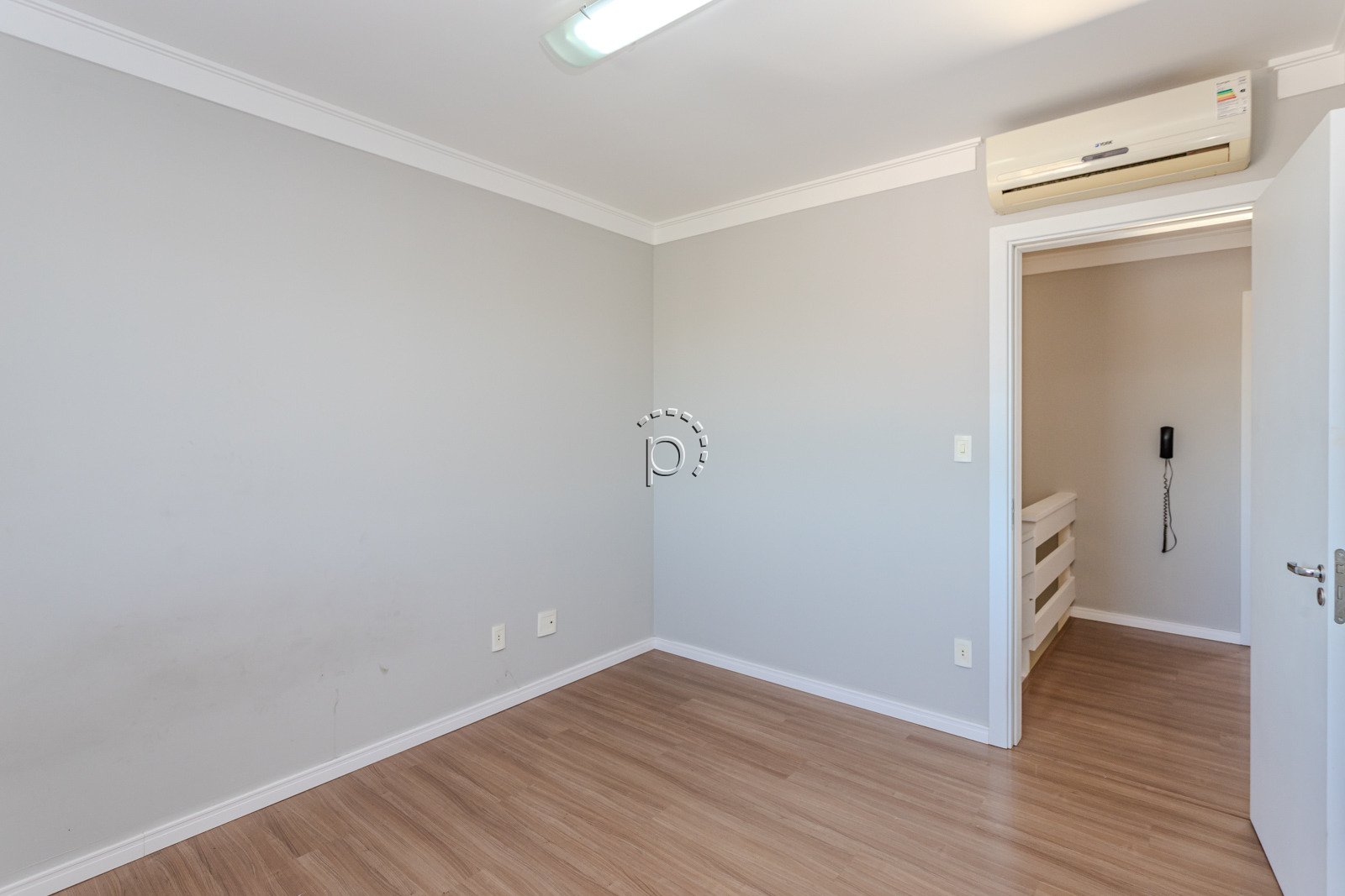 Casa em Condomínio à venda com 204m², 3 quartos, 1 suíte, 2 vagas no bairro Jardim Isabel em Porto Alegre - Foto 17