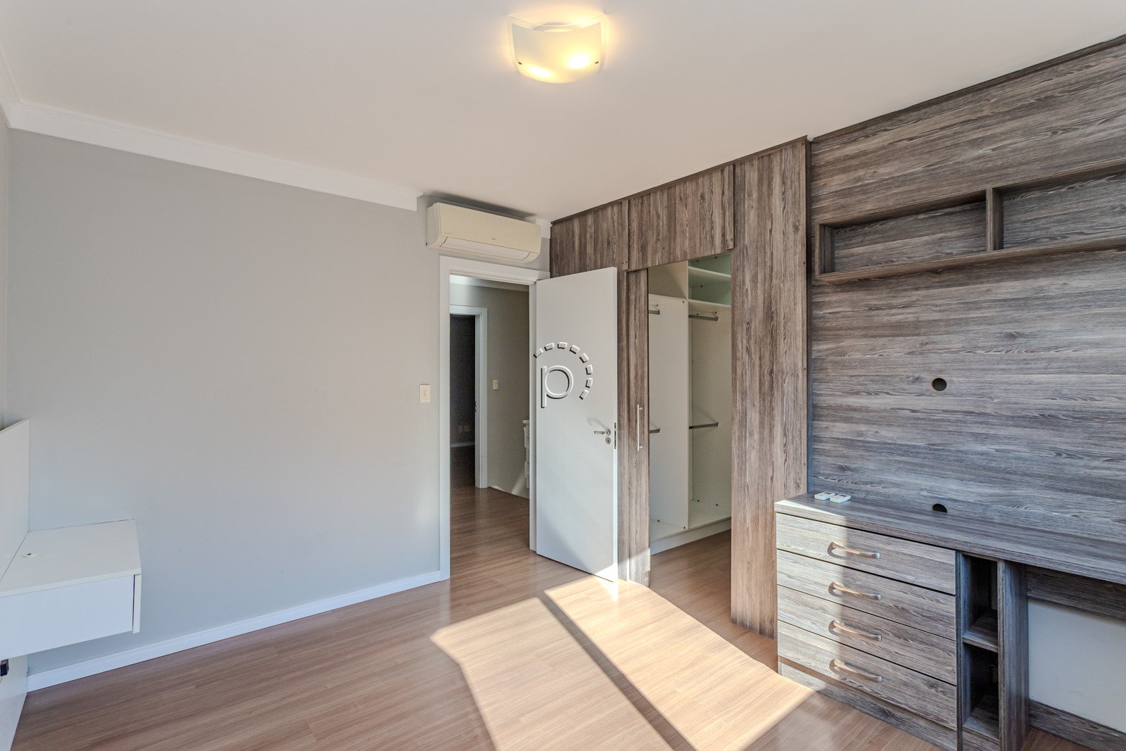 Casa em Condomínio à venda com 204m², 3 quartos, 1 suíte, 2 vagas no bairro Jardim Isabel em Porto Alegre - Foto 27