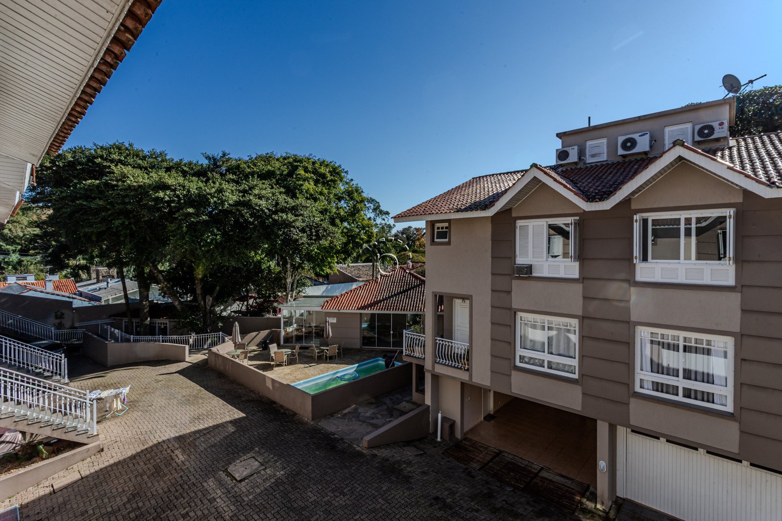 Casa em Condomínio à venda com 204m², 3 quartos, 1 suíte, 2 vagas no bairro Jardim Isabel em Porto Alegre - Foto 32