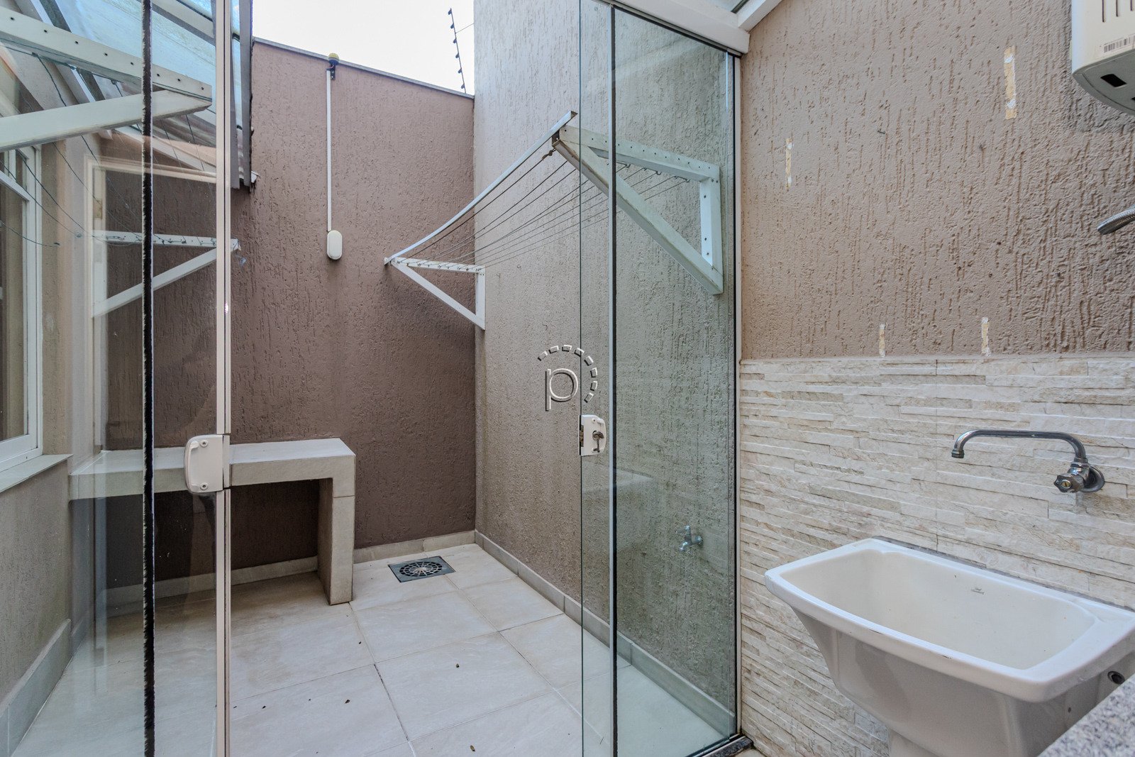 Casa em Condomínio à venda com 204m², 3 quartos, 1 suíte, 2 vagas no bairro Jardim Isabel em Porto Alegre - Foto 40