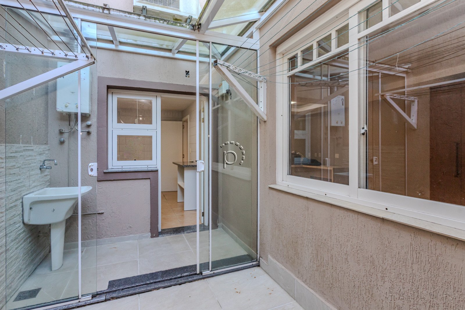 Casa em Condomínio à venda com 204m², 3 quartos, 1 suíte, 2 vagas no bairro Jardim Isabel em Porto Alegre - Foto 41