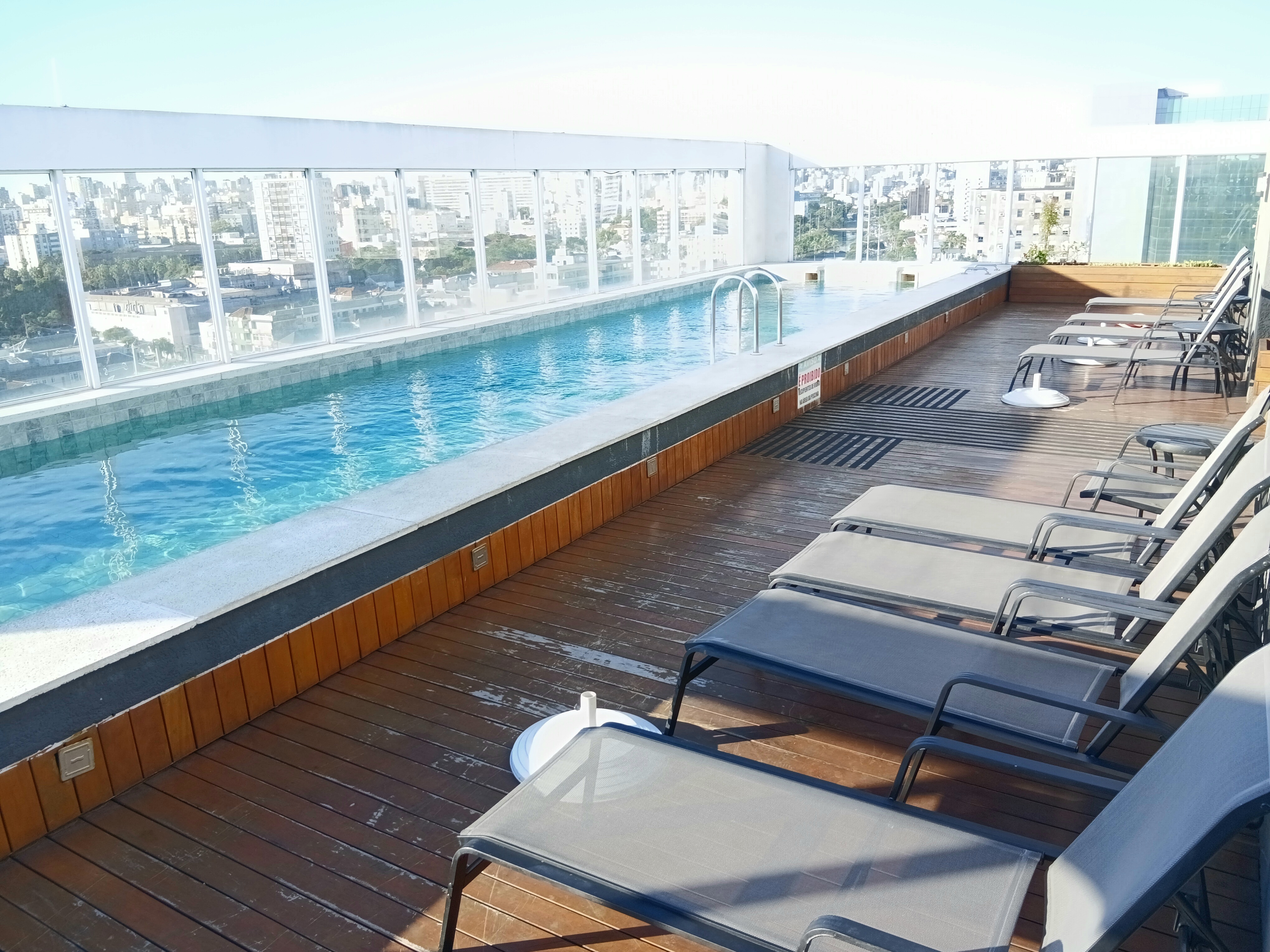 Apartamento para alugar com 44m², 1 quarto, 1 vaga no bairro Azenha em Porto Alegre - Foto 35