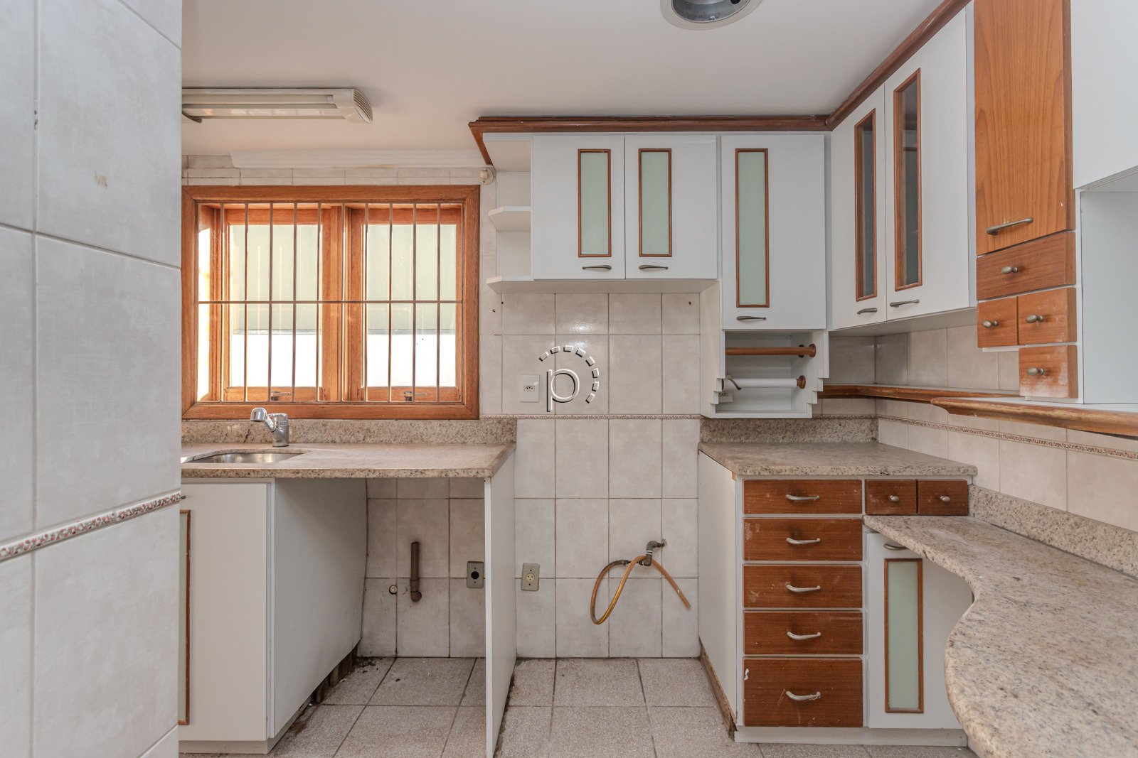 Casa em Condomínio à venda com 206m², 3 quartos, 1 suíte, 2 vagas no bairro Tristeza em Porto Alegre - Foto 4
