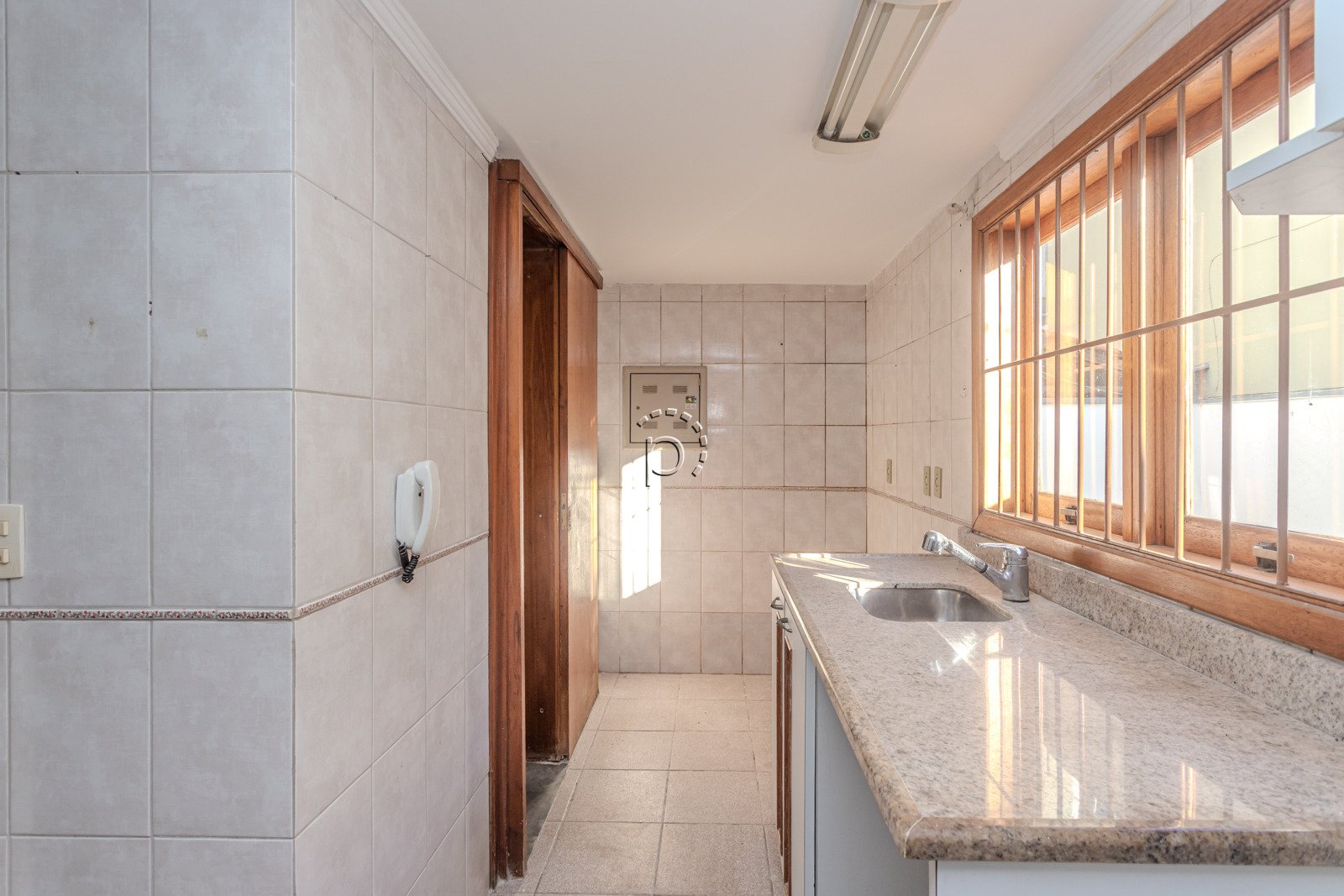 Casa em Condomínio à venda com 206m², 3 quartos, 1 suíte, 2 vagas no bairro Tristeza em Porto Alegre - Foto 6