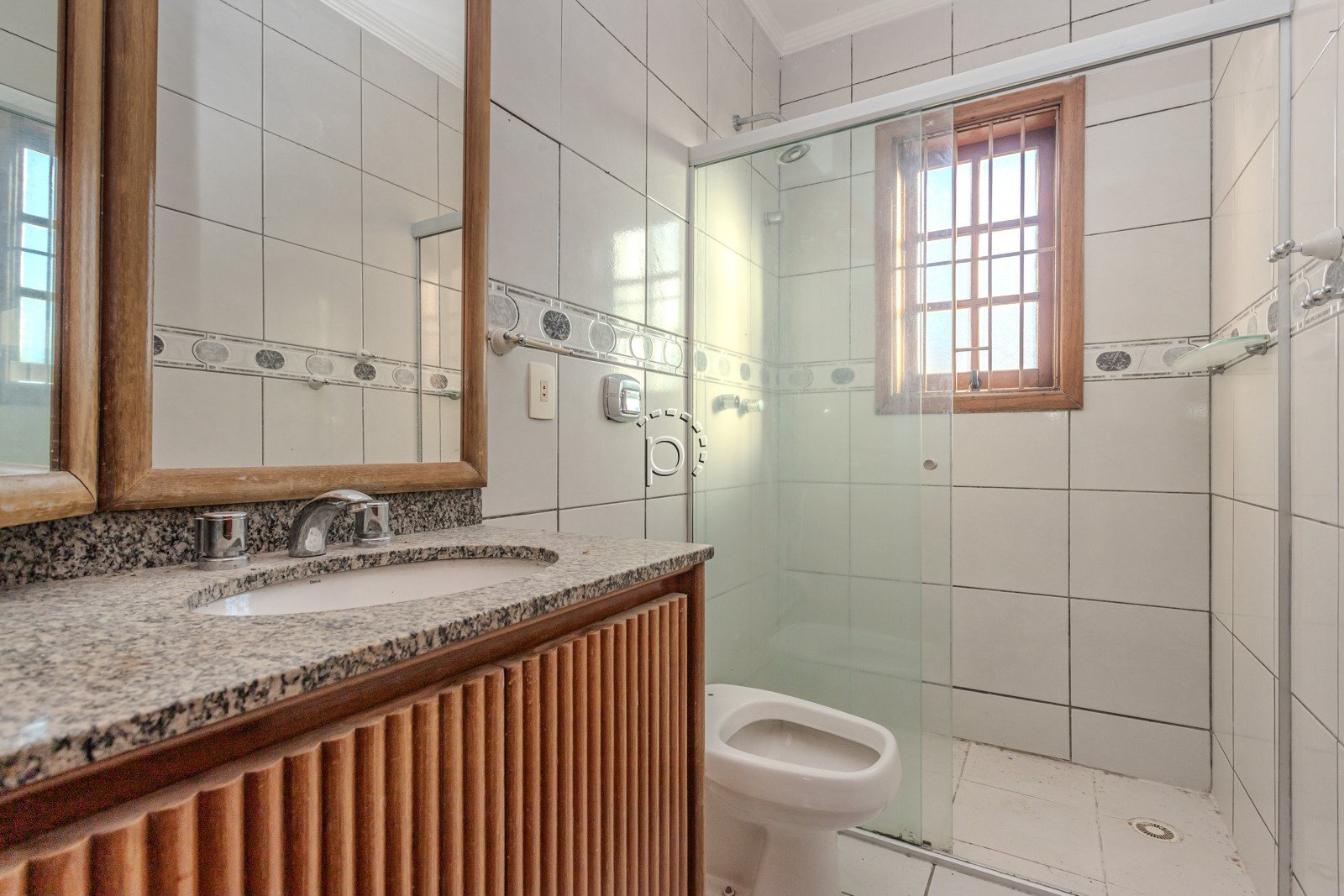 Casa em Condomínio à venda com 206m², 3 quartos, 1 suíte, 2 vagas no bairro Tristeza em Porto Alegre - Foto 18