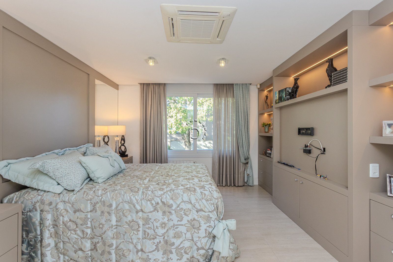 Casa em Condomínio à venda com 513m², 4 quartos, 4 suítes, 2 vagas no bairro Tristeza em Porto Alegre - Foto 52