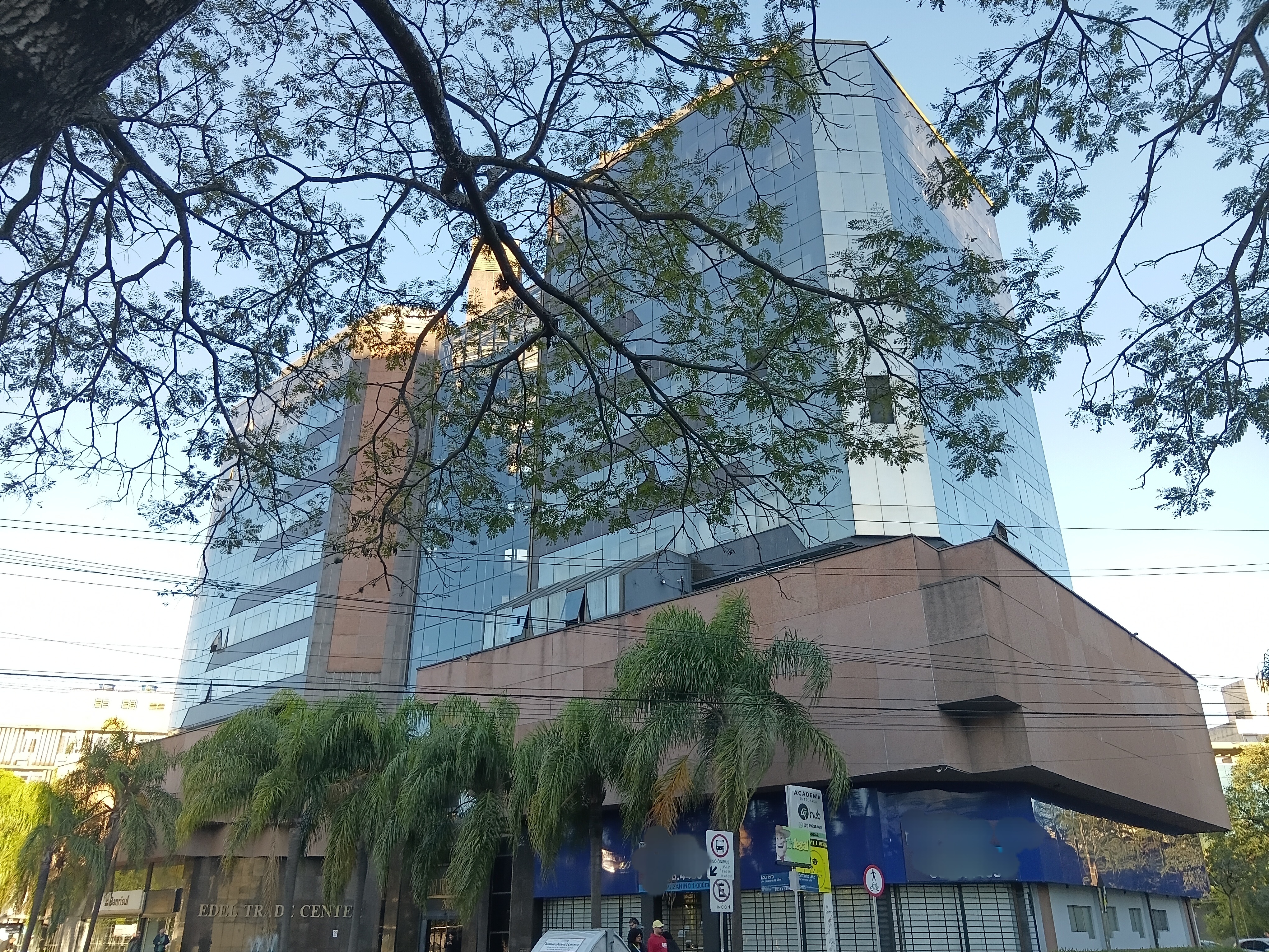 Sala para alugar com 40m² no bairro Cidade Baixa em Porto Alegre