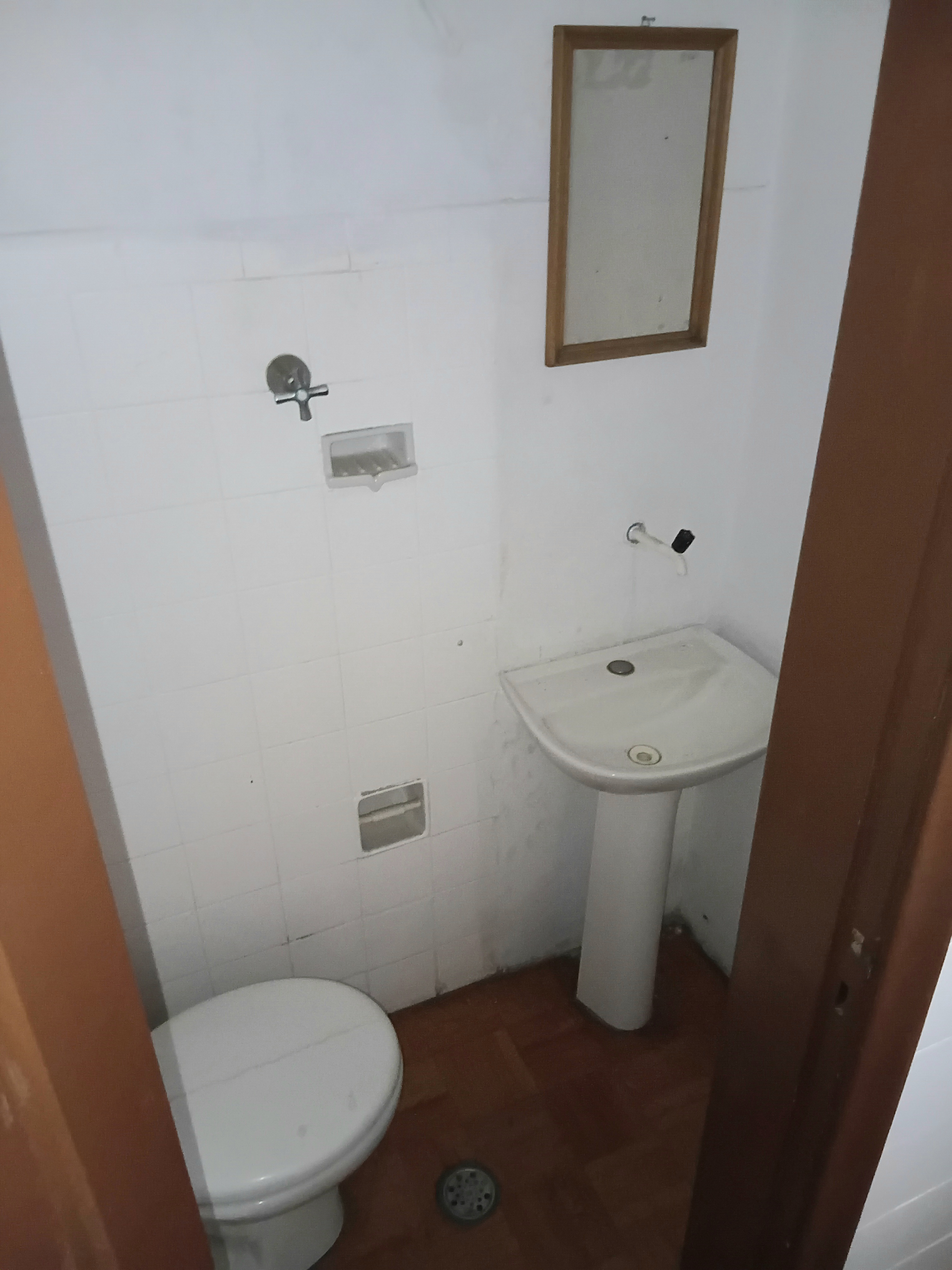 Sala à venda com 122m² no bairro Floresta em Porto Alegre - Foto 7