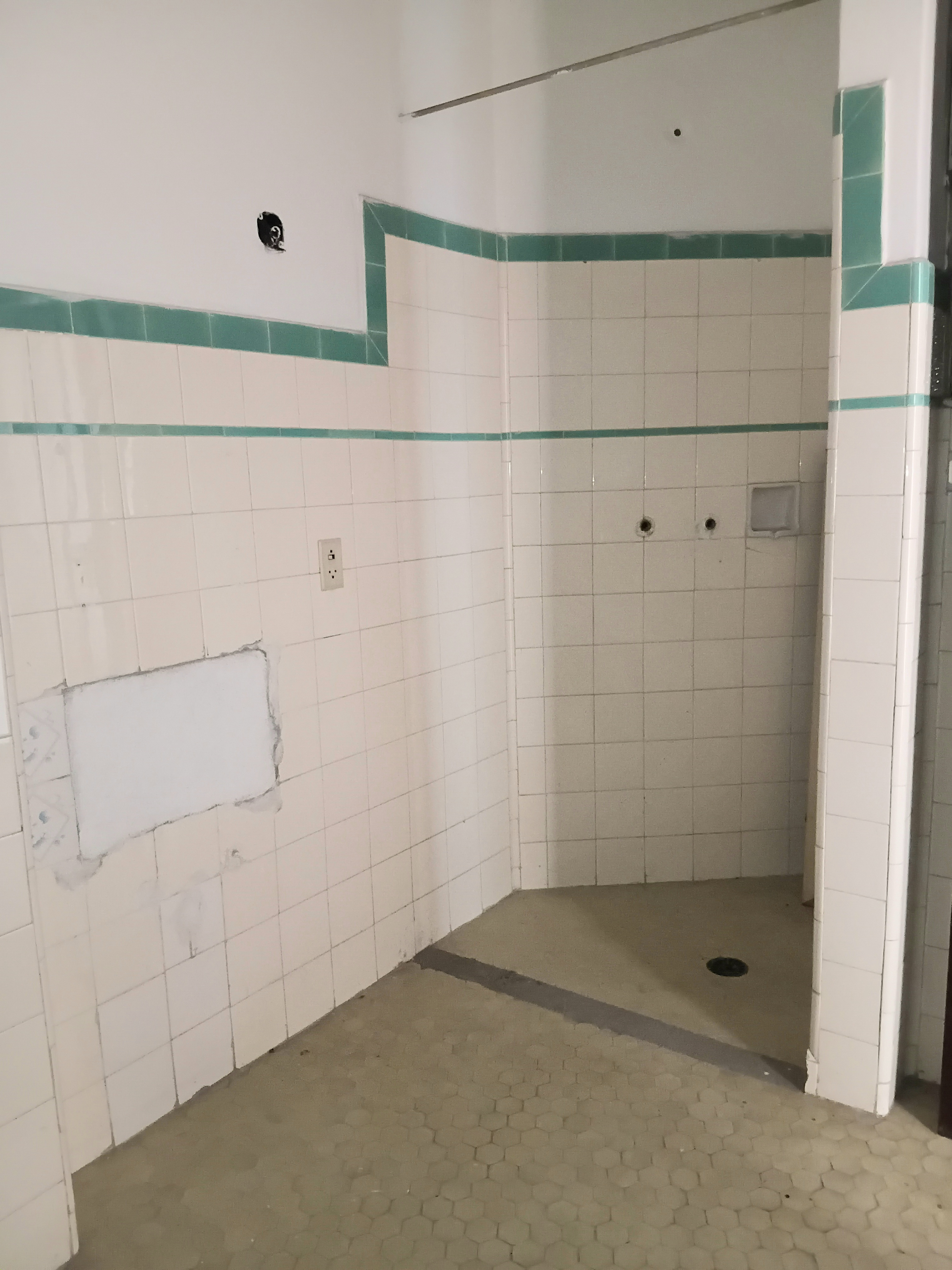 Sala à venda com 122m² no bairro Floresta em Porto Alegre - Foto 16