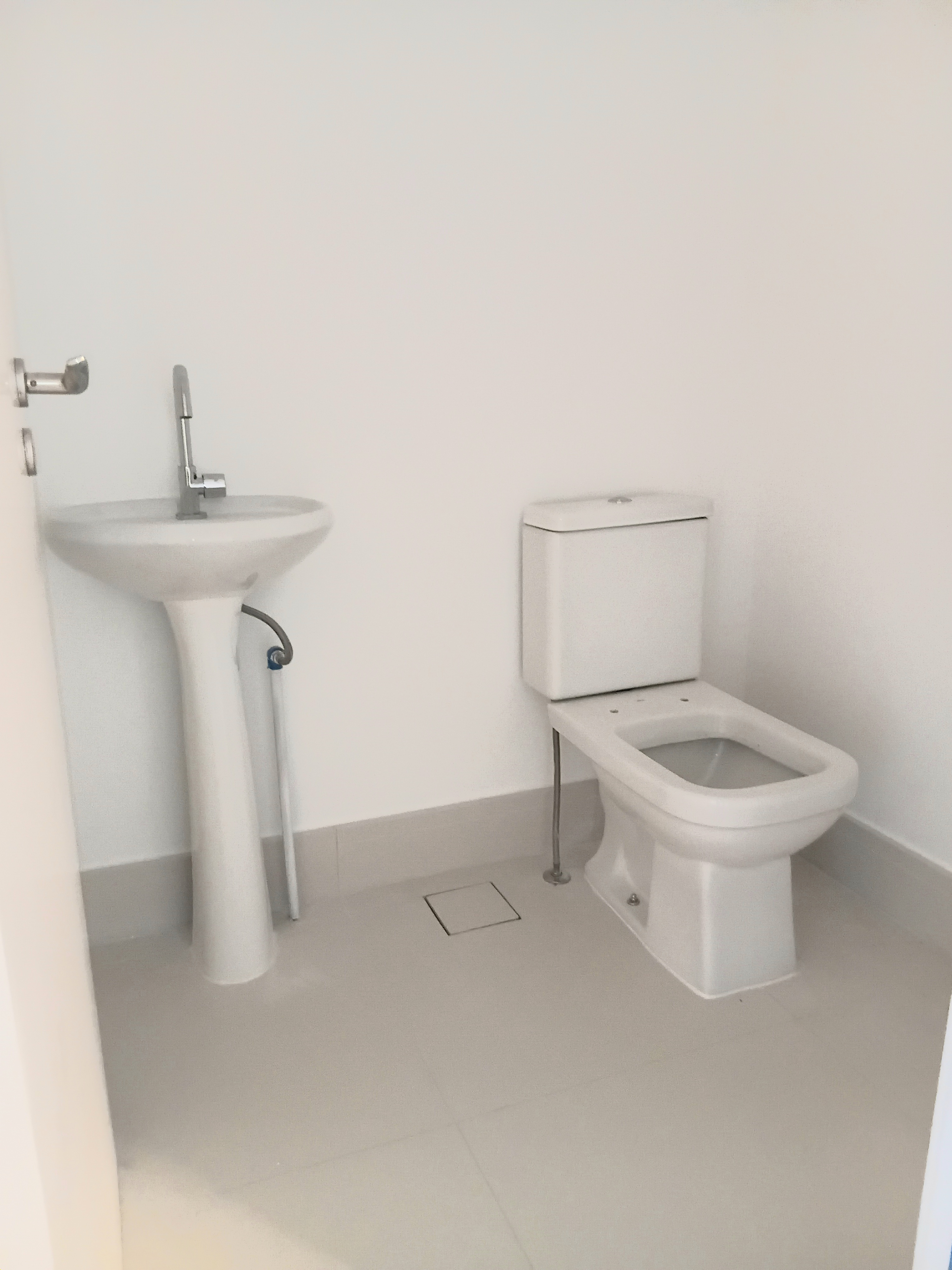 Sala para alugar com 37m², 1 vaga no bairro Menino Deus em Porto Alegre - Foto 8