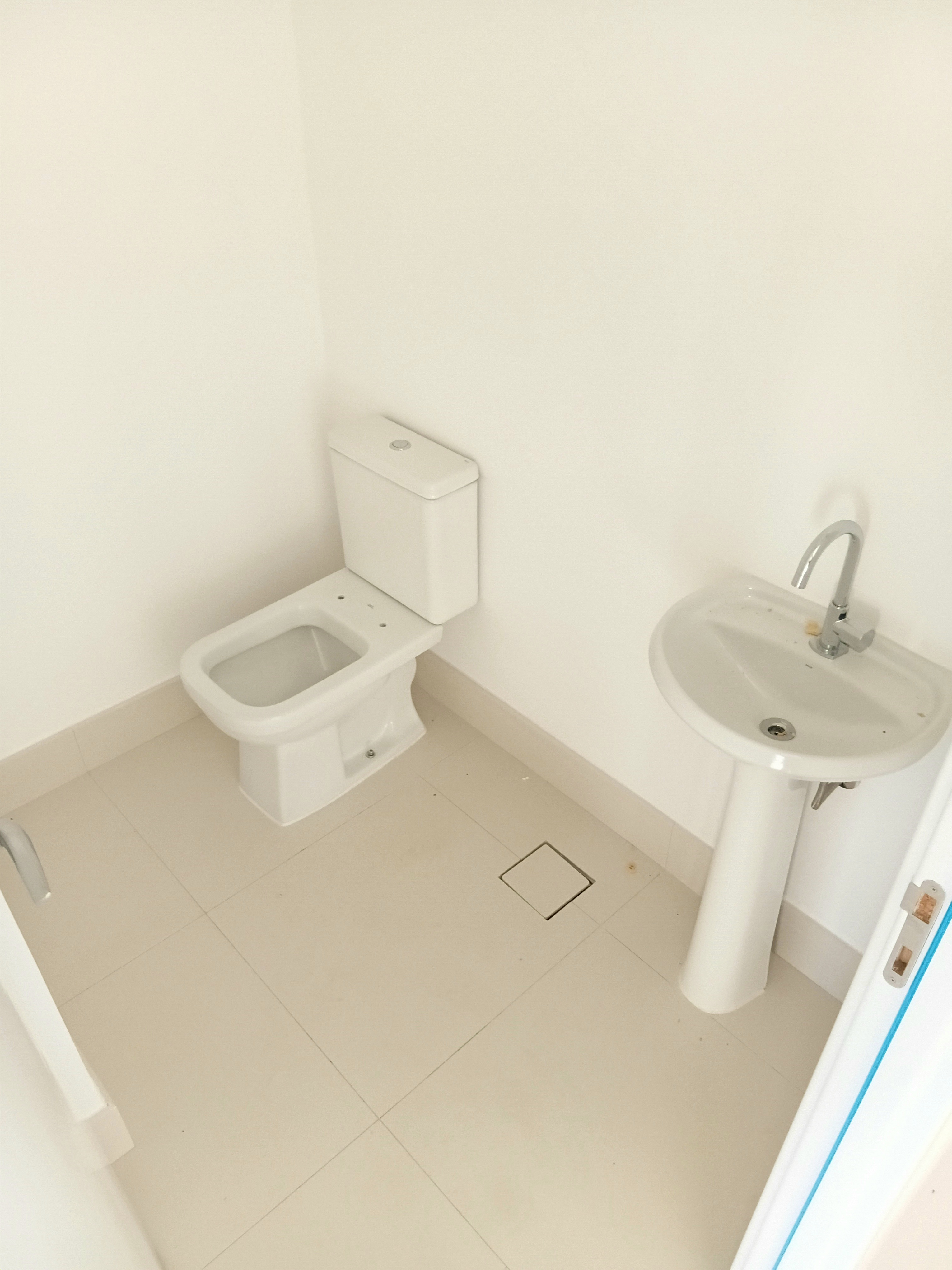 Sala para alugar com 75m² no bairro Menino Deus em Porto Alegre - Foto 12