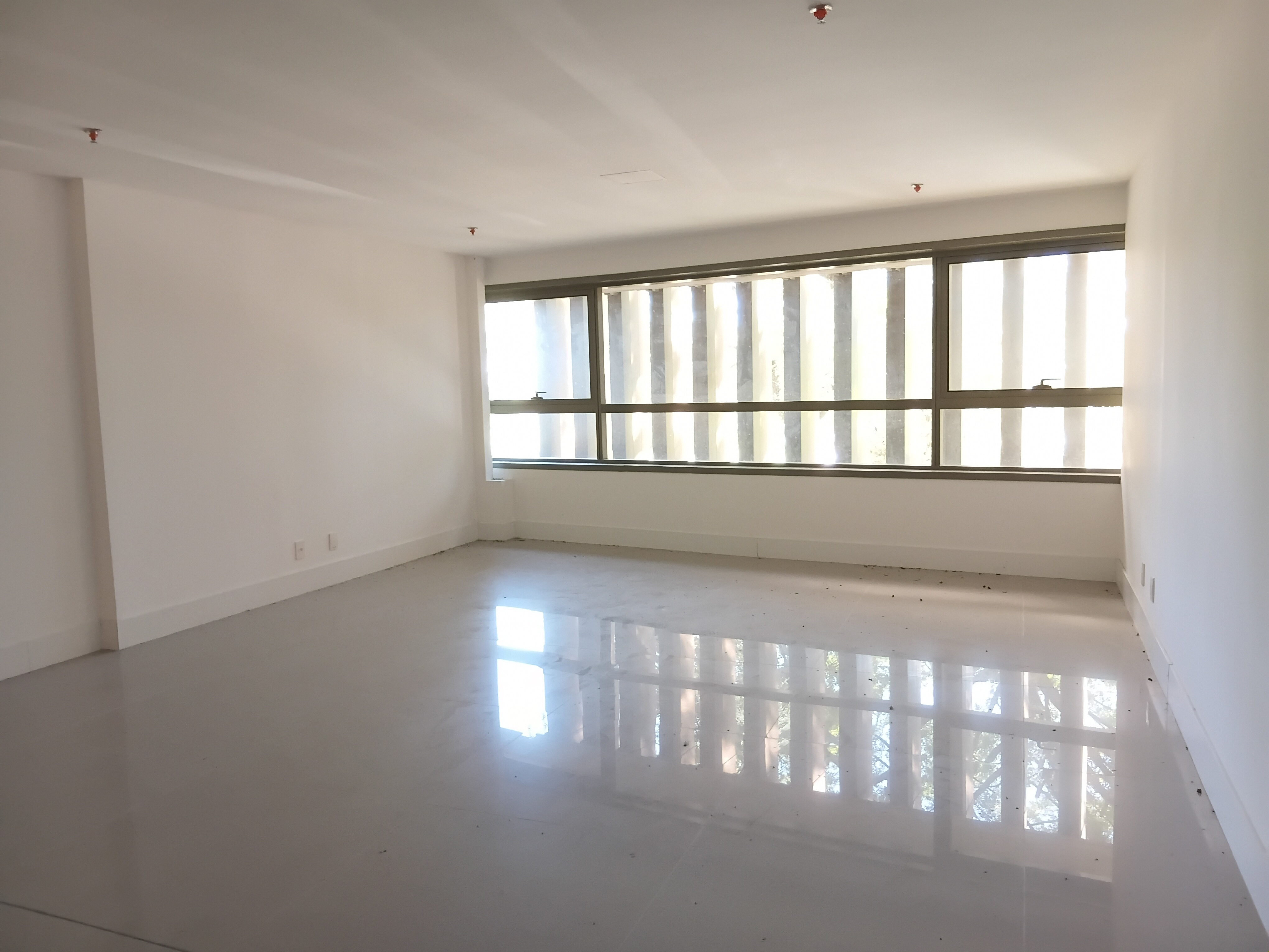 Sala para alugar com 64m² no bairro Menino Deus em Porto Alegre - Foto 8