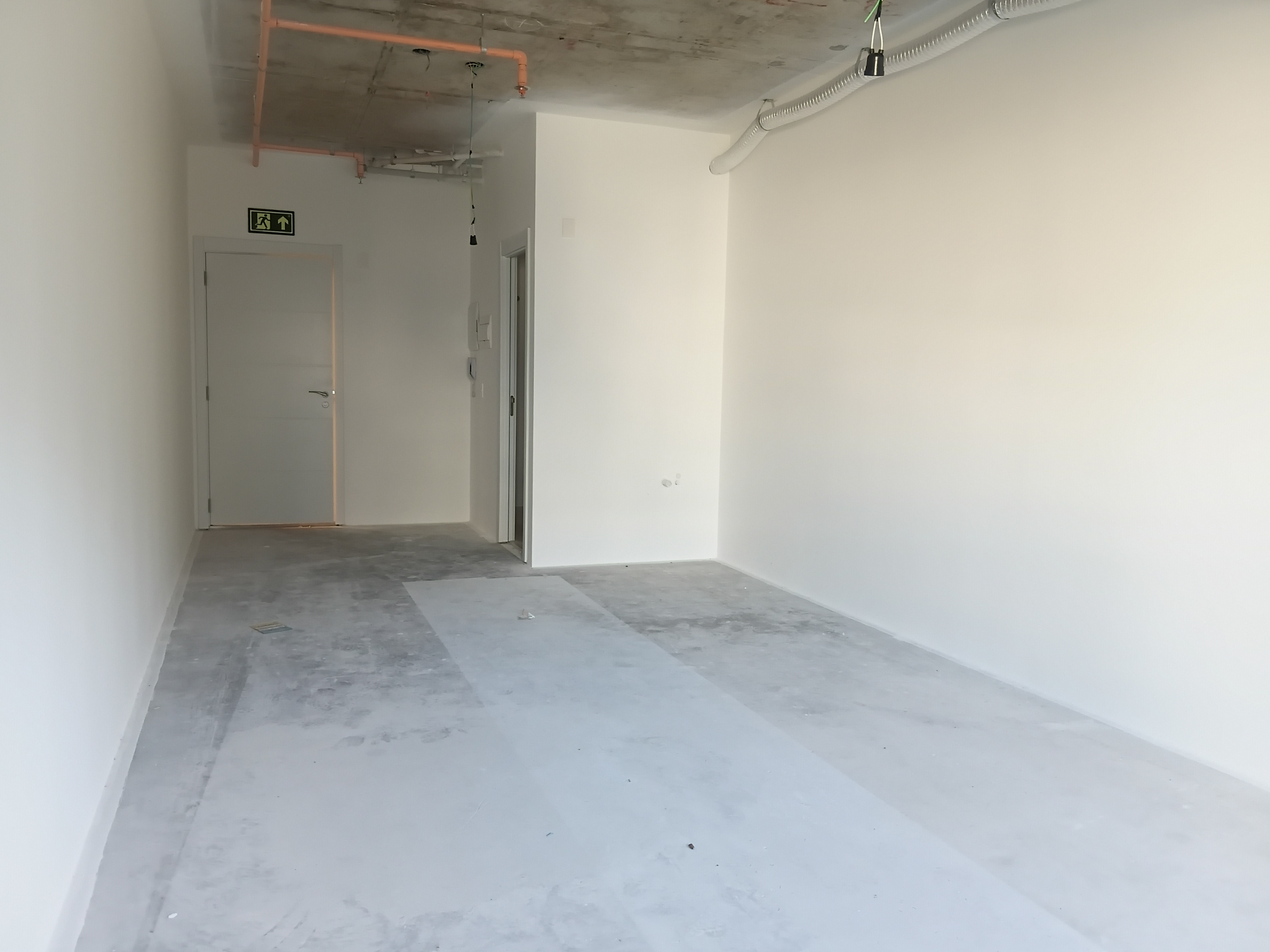 Sala para alugar com 37m², 1 vaga no bairro Menino Deus em Porto Alegre - Foto 9