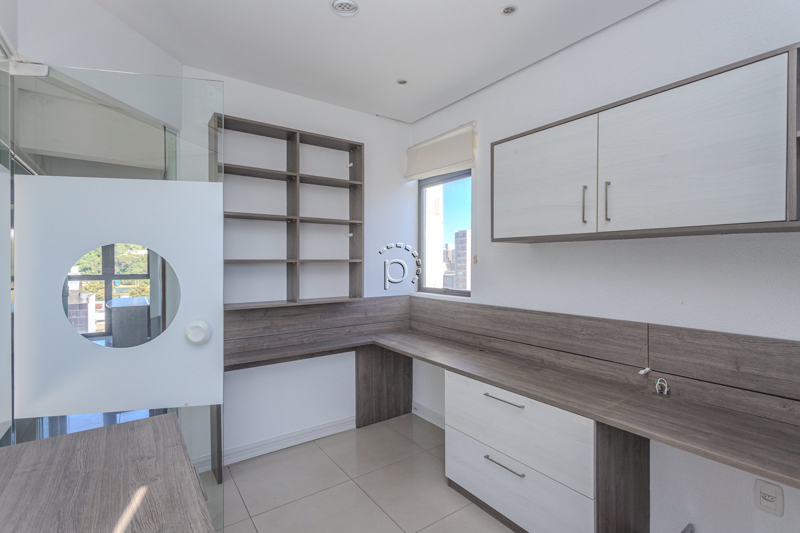 Sala à venda com 49m², 1 vaga no bairro Menino Deus em Porto Alegre - Foto 21