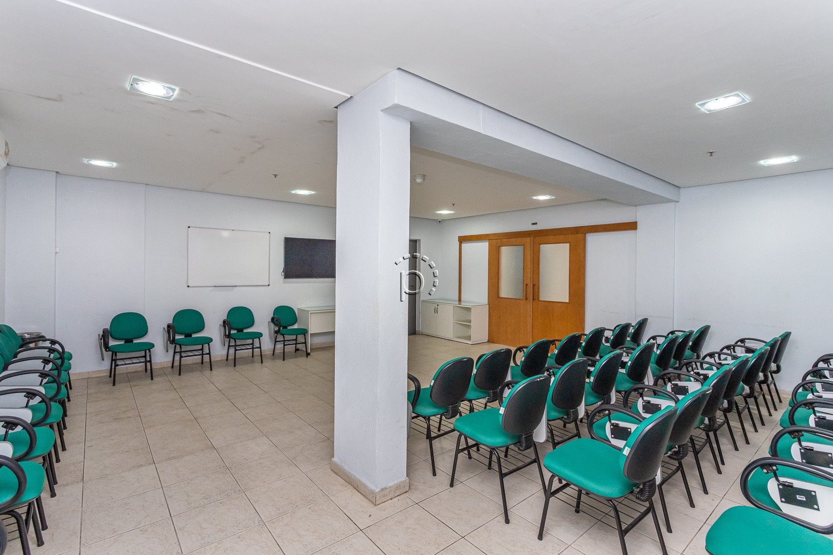 Sala à venda com 49m², 1 vaga no bairro Menino Deus em Porto Alegre - Foto 32
