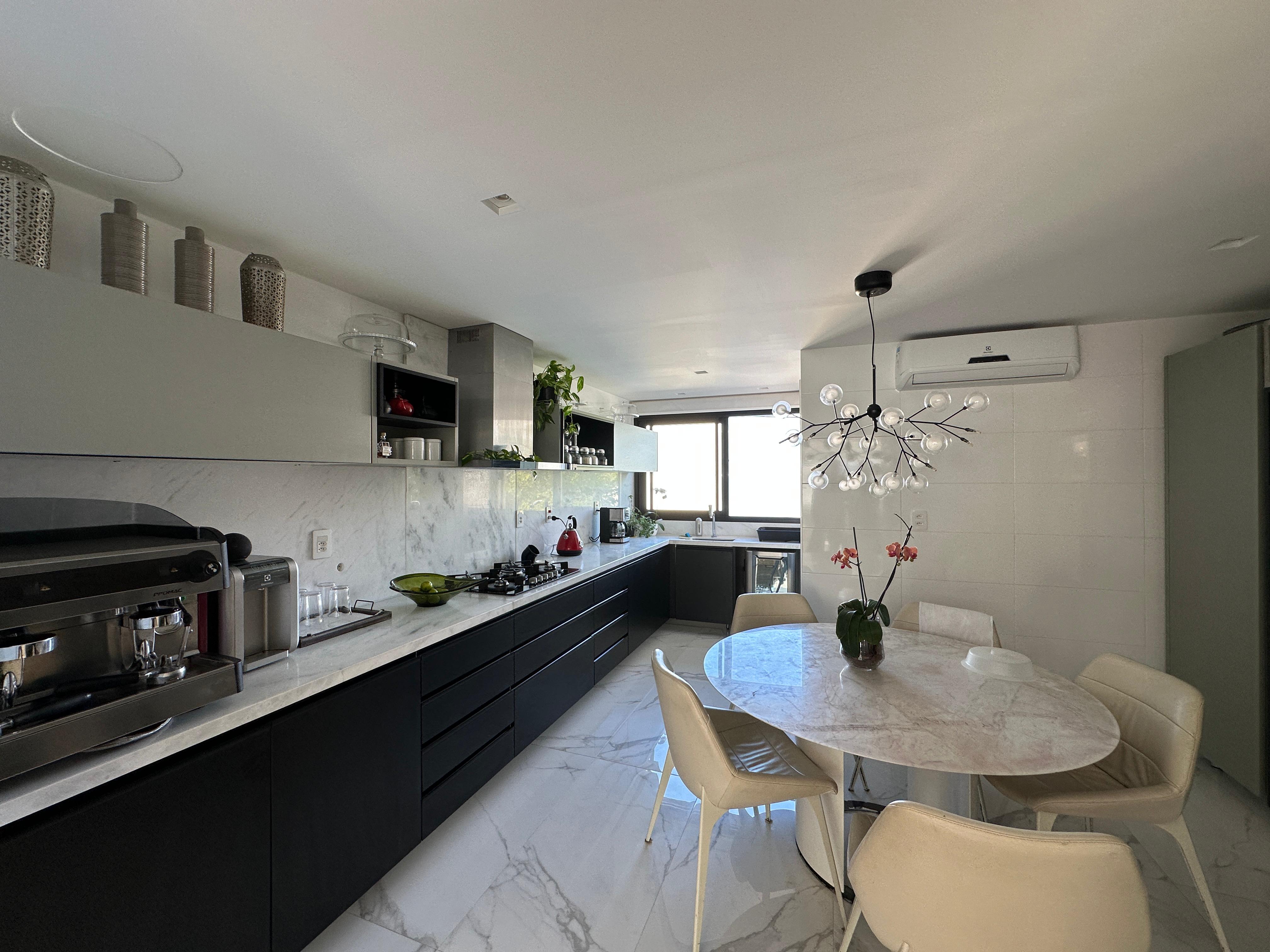 Apartamento à venda com 163m², 3 quartos, 3 suítes no bairro Pedra Redonda em Porto Alegre - Foto 11