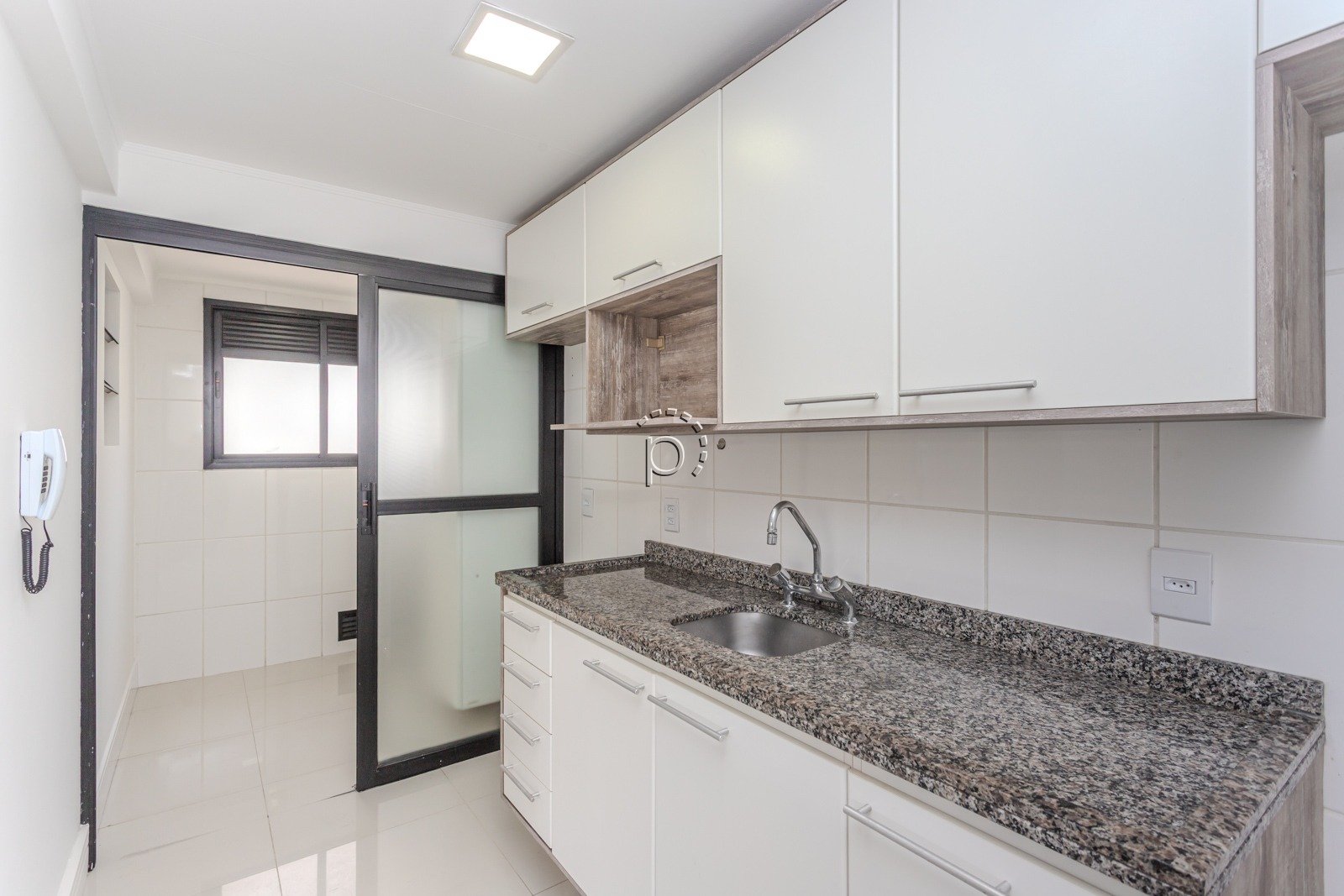 Apartamento à venda com 64m², 2 quartos, 1 suíte no bairro Tristeza em Porto Alegre - Foto 13