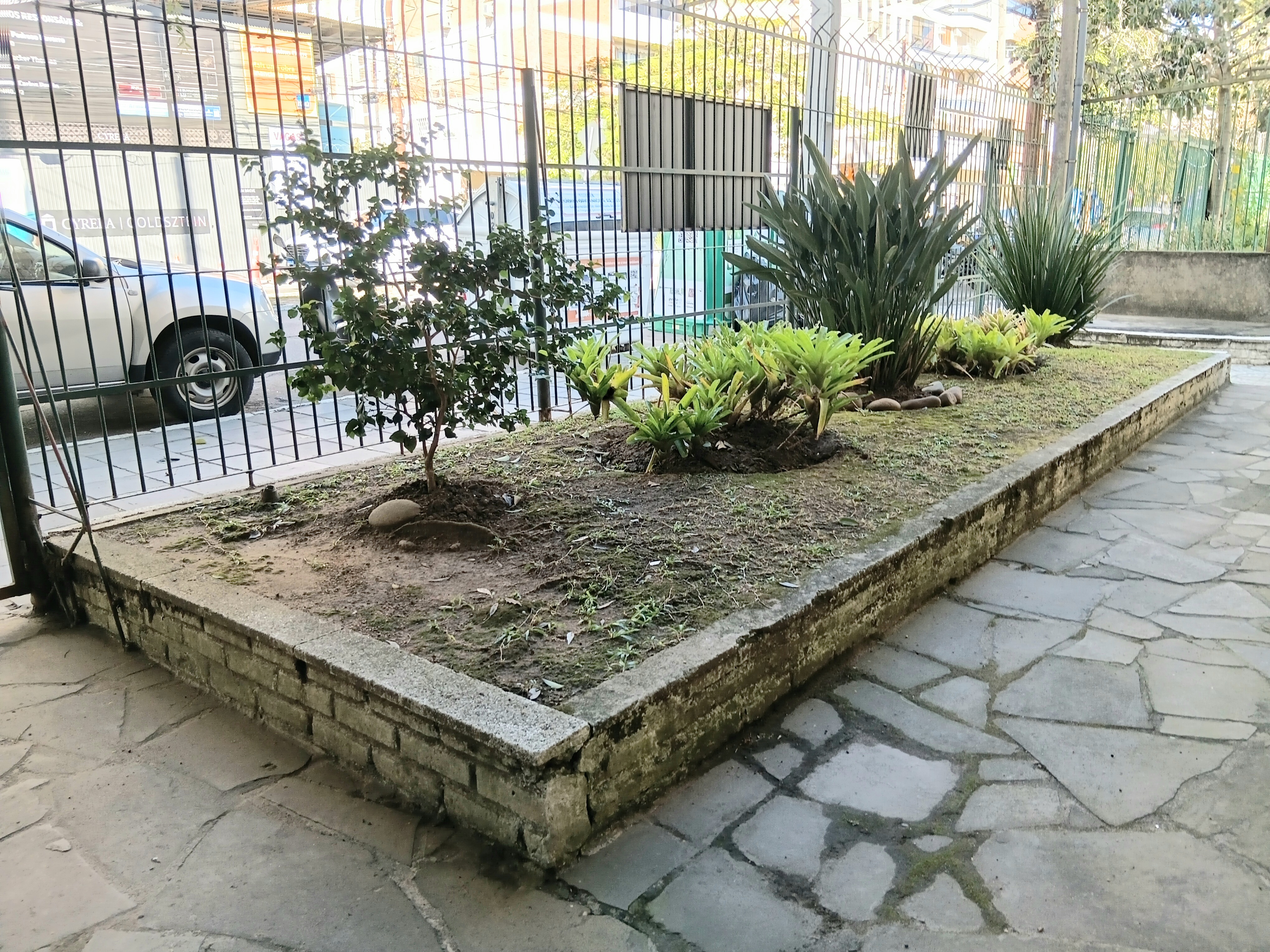 Loja para alugar com 203m² no bairro Menino Deus em Porto Alegre - Foto 4