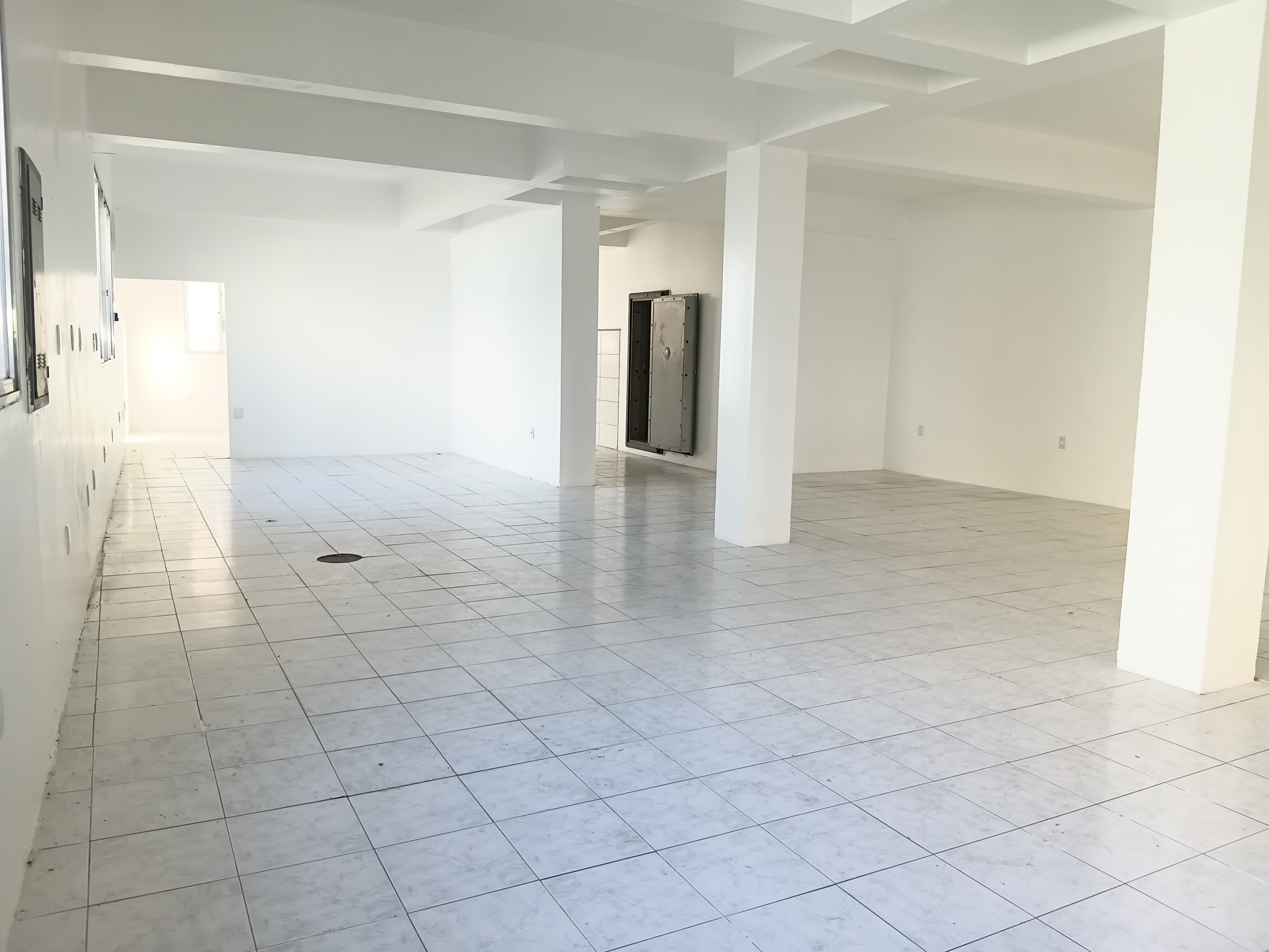 Loja para alugar com 203m² no bairro Menino Deus em Porto Alegre - Foto 9