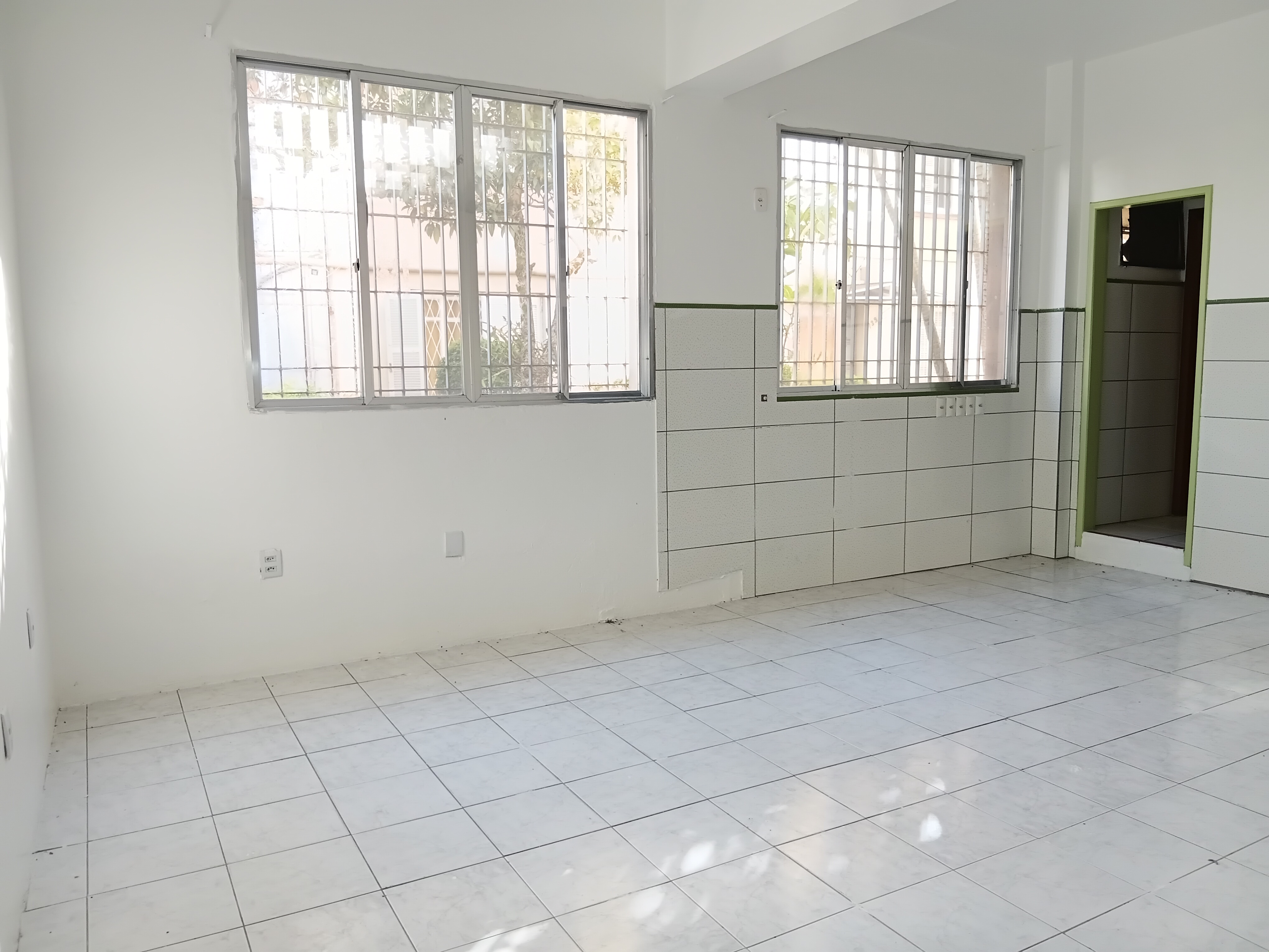 Loja para alugar com 203m² no bairro Menino Deus em Porto Alegre - Foto 18