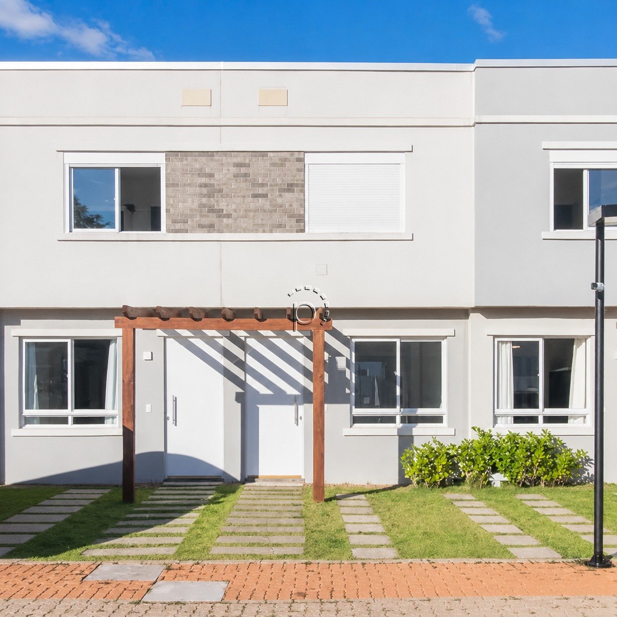Casa em Condomínio à venda com 88m², 2 quartos, 1 suíte, 1 vaga no bairro Campo Novo em Porto Alegre - Foto 2