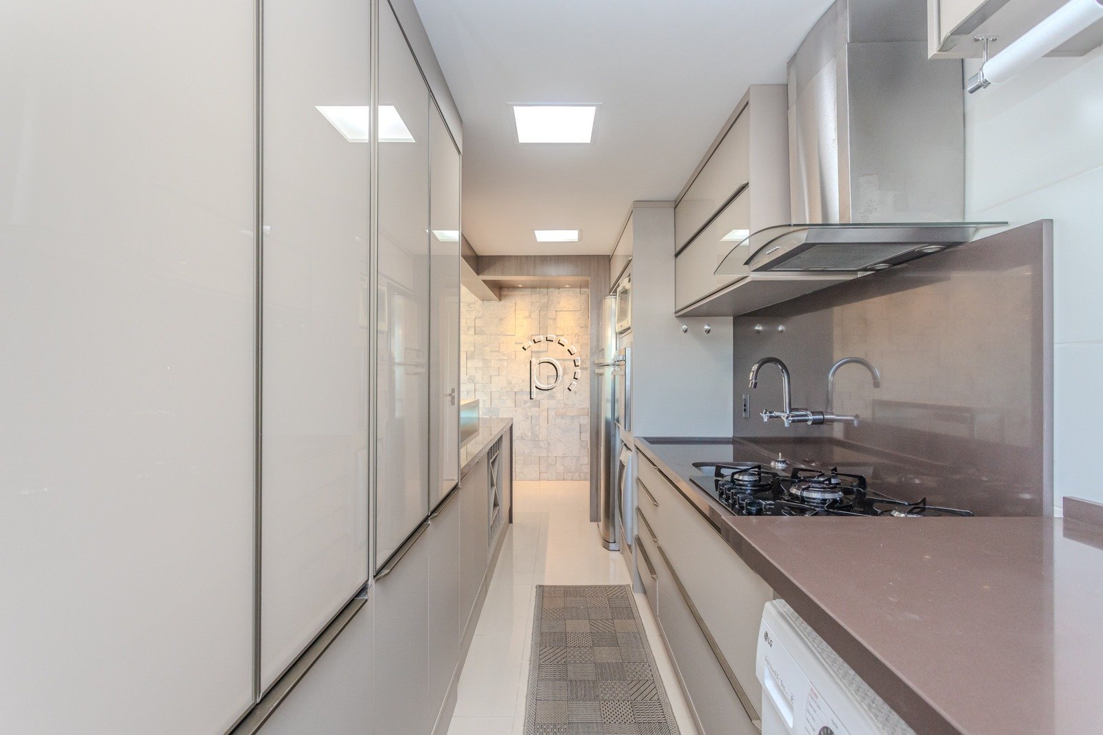 Apartamento à venda com 90m², 2 quartos, 1 vaga no bairro Tristeza em Porto Alegre - Foto 11