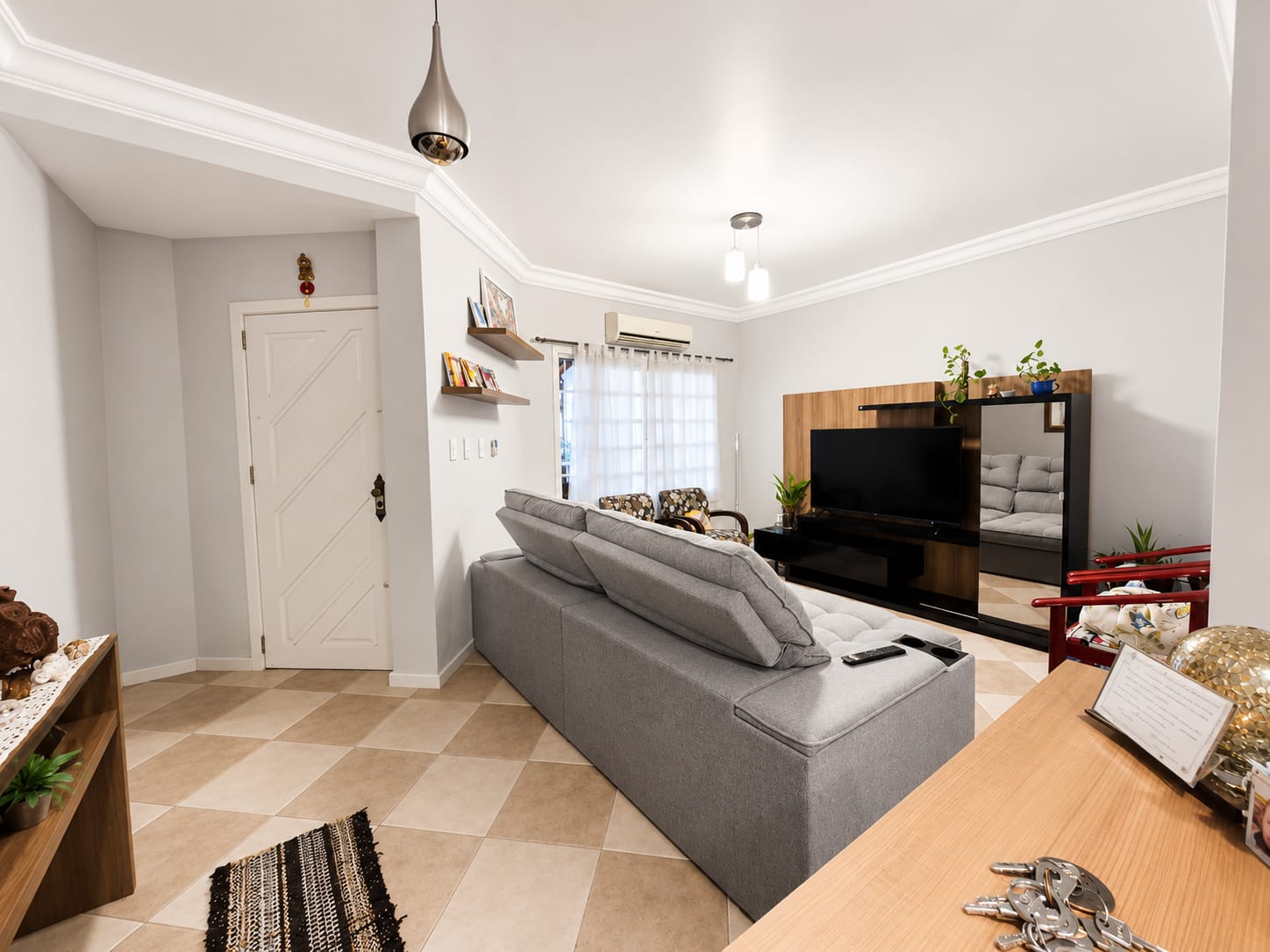 Casa à venda com 117m², 3 quartos, 1 suíte, 3 vagas no bairro Guarujá em Porto Alegre - Foto 8