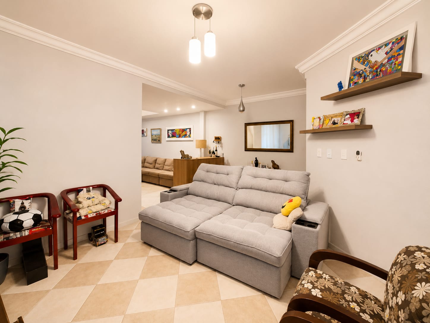 Casa à venda com 117m², 3 quartos, 1 suíte, 3 vagas no bairro Guarujá em Porto Alegre - Foto 6
