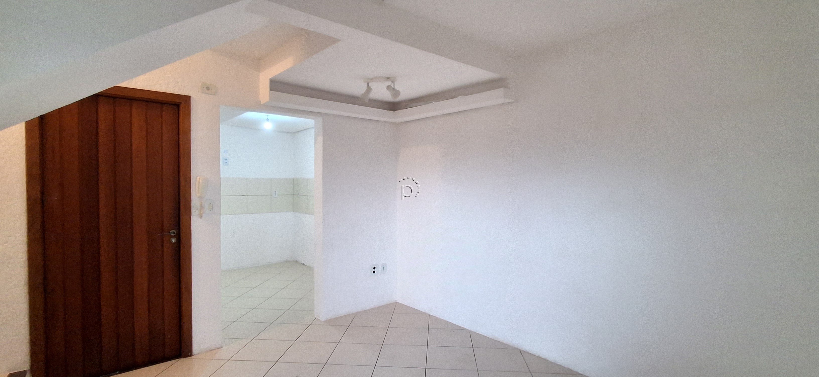 Casa em Condomínio para alugar com 127m², 2 quartos, 1 suíte, 1 vaga no bairro Guarujá em Porto Alegre - Foto 4