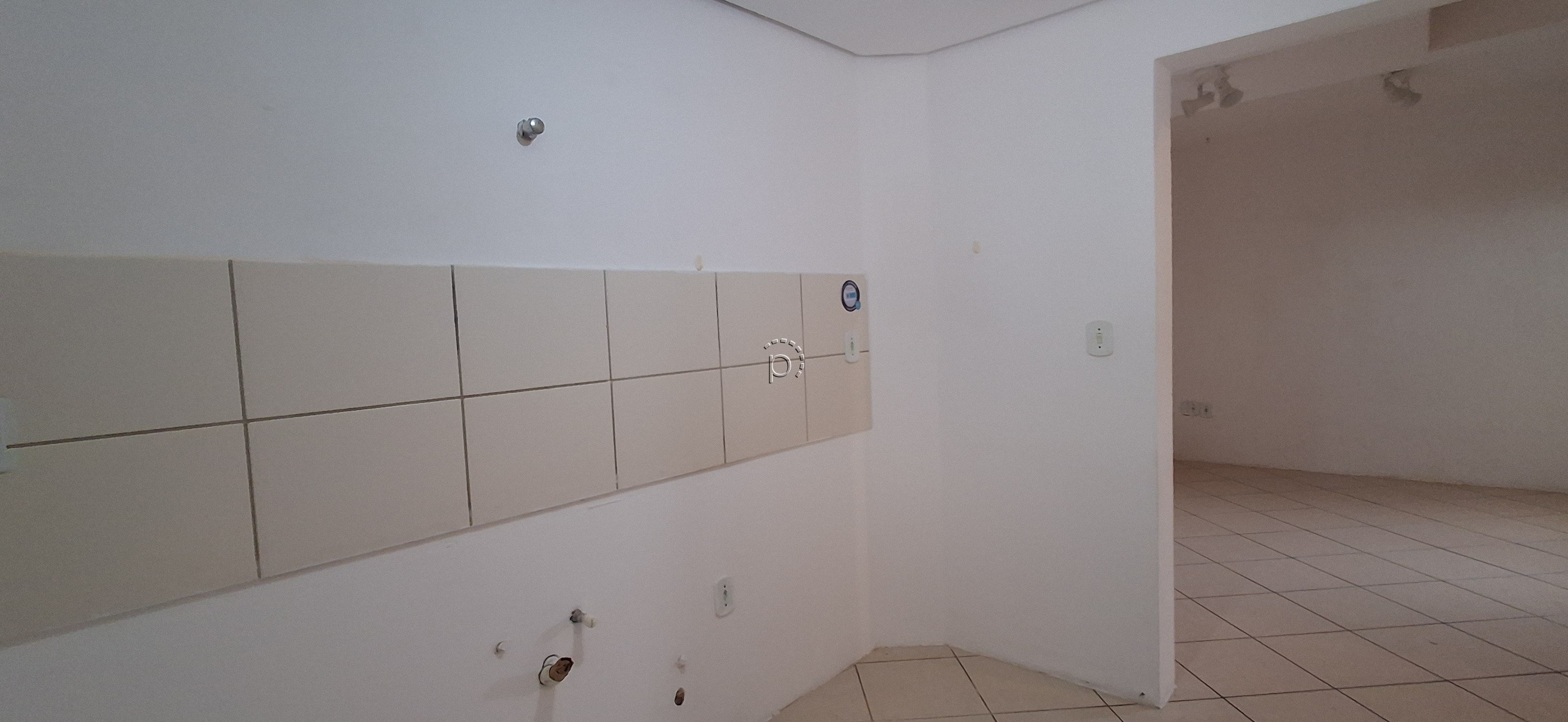 Casa em Condomínio para alugar com 127m², 2 quartos, 1 suíte, 1 vaga no bairro Guarujá em Porto Alegre - Foto 10