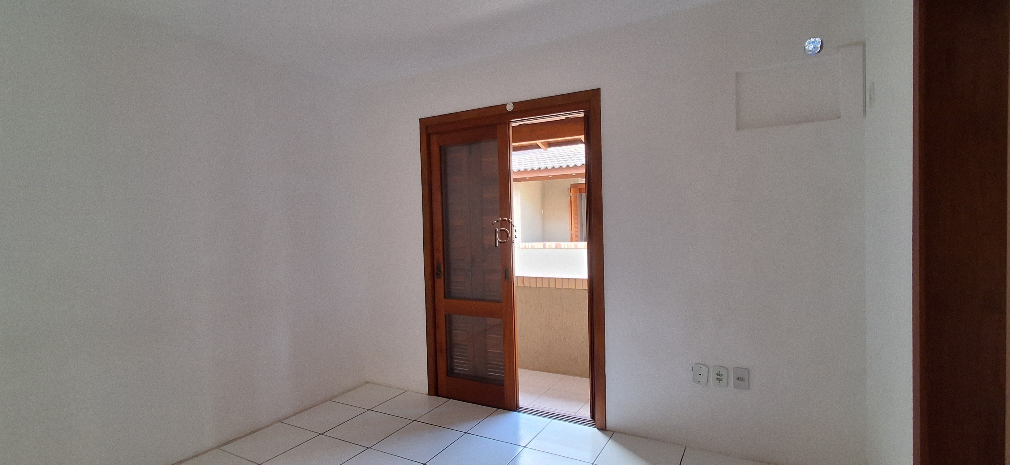 Casa em Condomínio para alugar com 127m², 2 quartos, 1 suíte, 1 vaga no bairro Guarujá em Porto Alegre - Foto 12