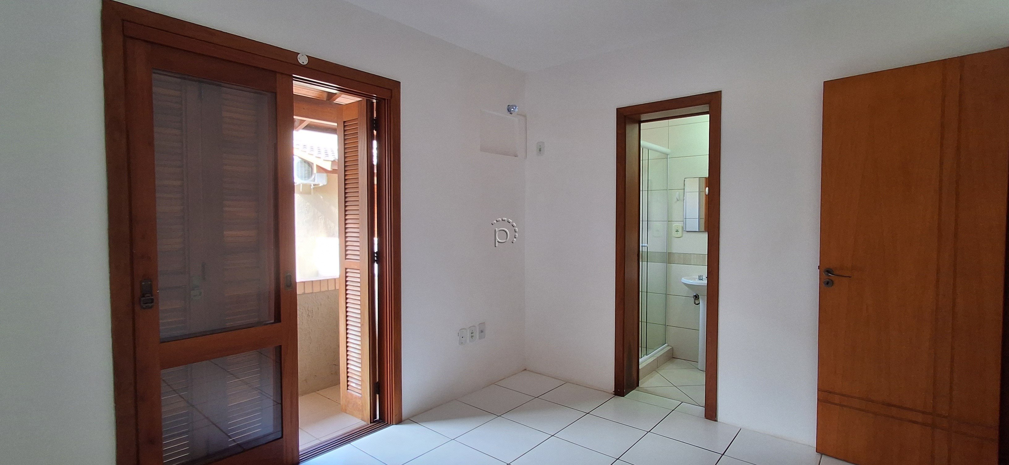 Casa em Condomínio para alugar com 127m², 2 quartos, 1 suíte, 1 vaga no bairro Guarujá em Porto Alegre - Foto 15