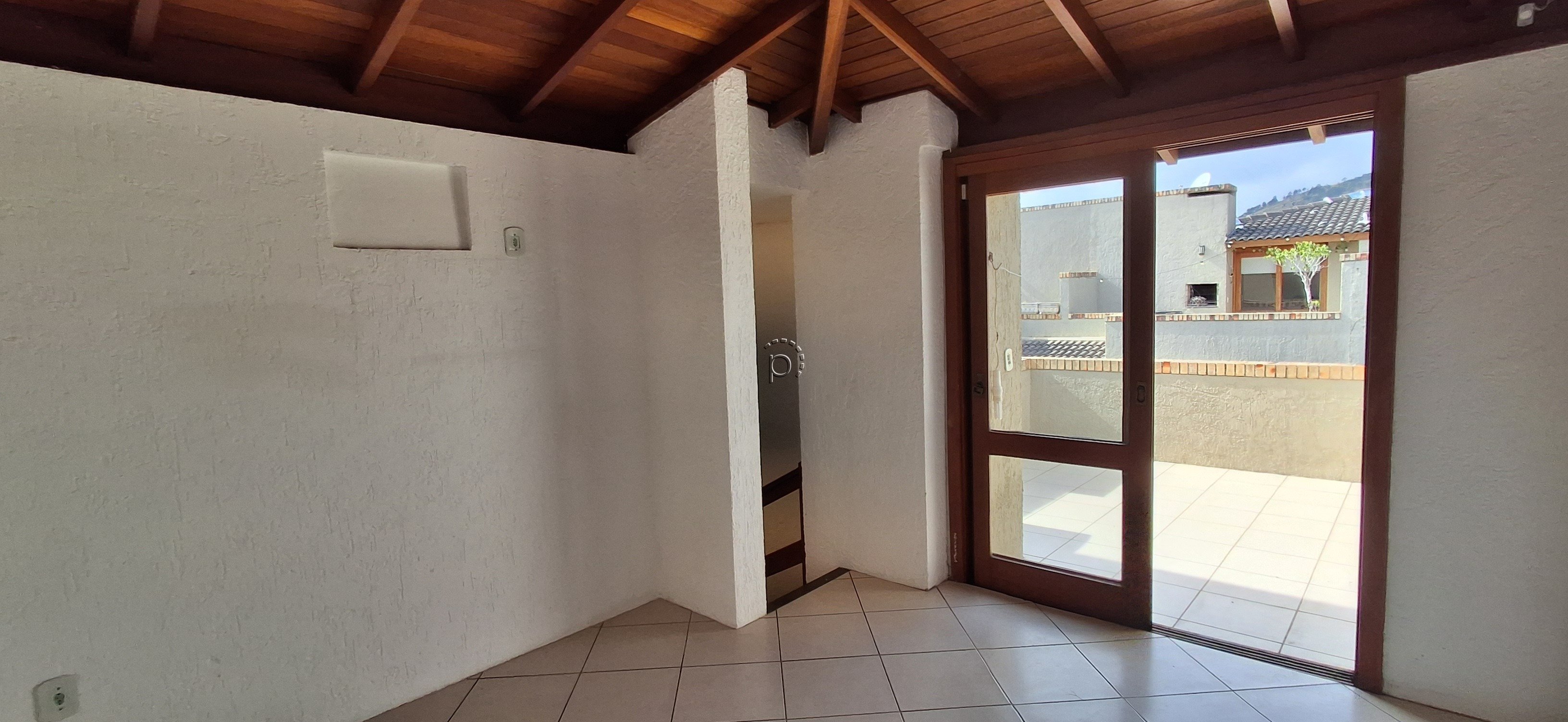 Casa em Condomínio para alugar com 127m², 2 quartos, 1 suíte, 1 vaga no bairro Guarujá em Porto Alegre - Foto 25