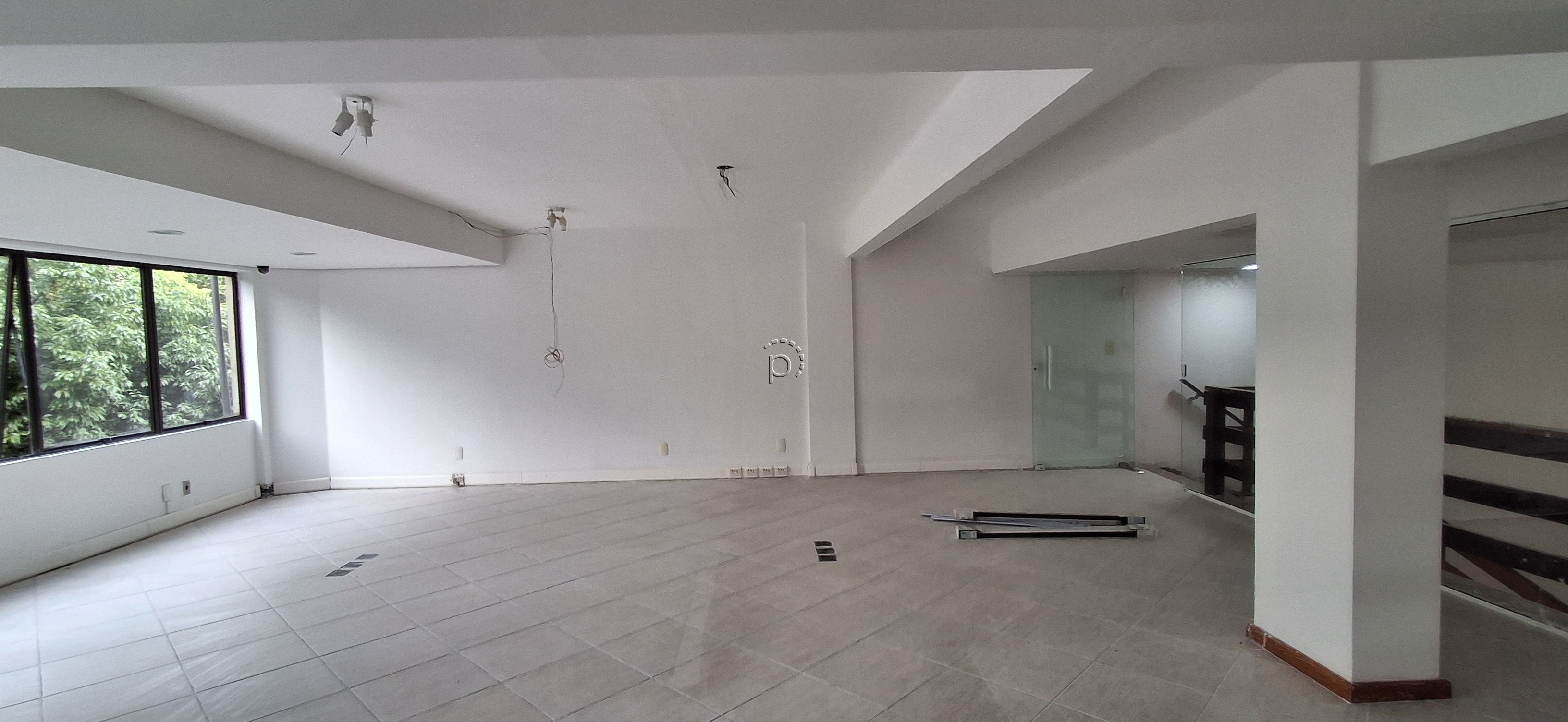 Loja para alugar com 390m², 3 vagas no bairro Tristeza em Porto Alegre - Foto 16