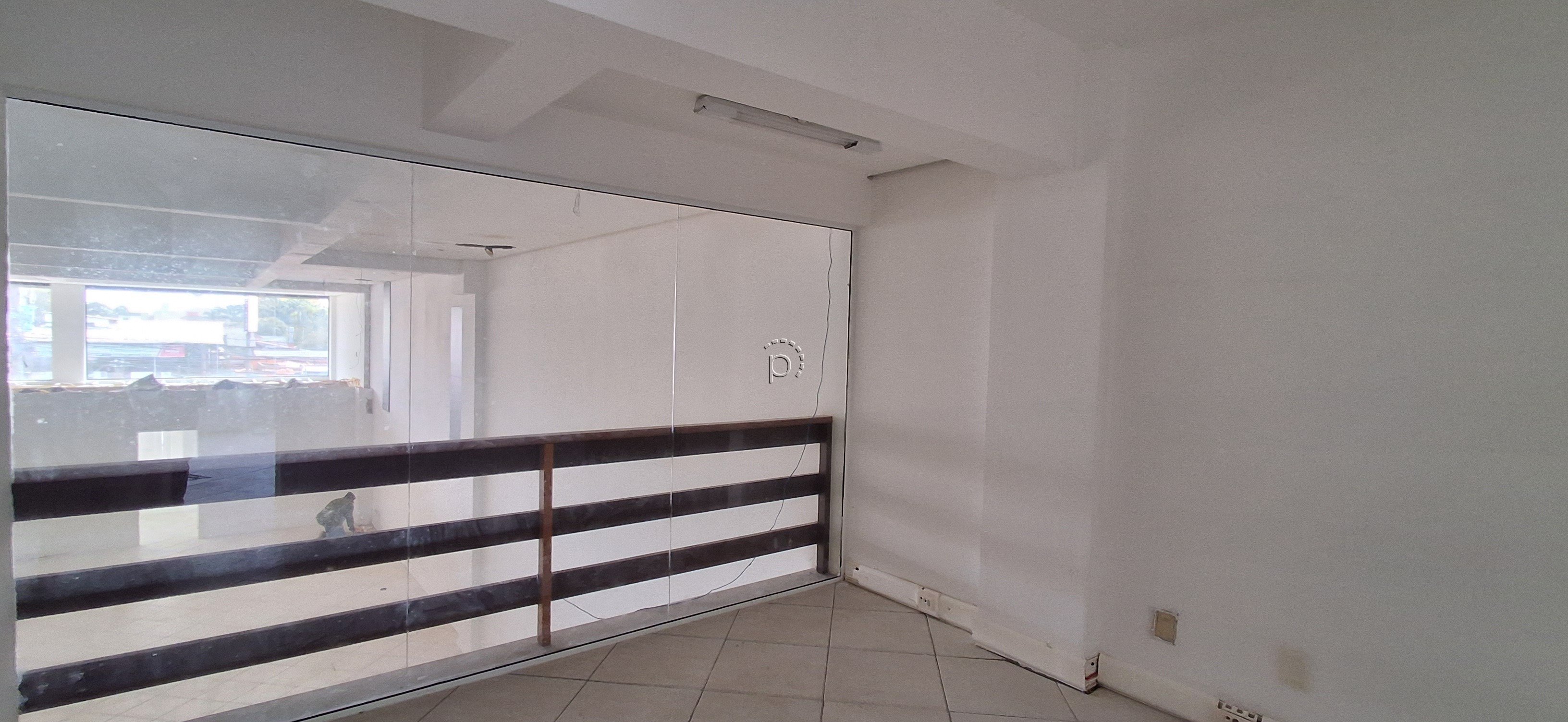 Loja para alugar com 390m², 3 vagas no bairro Tristeza em Porto Alegre - Foto 18