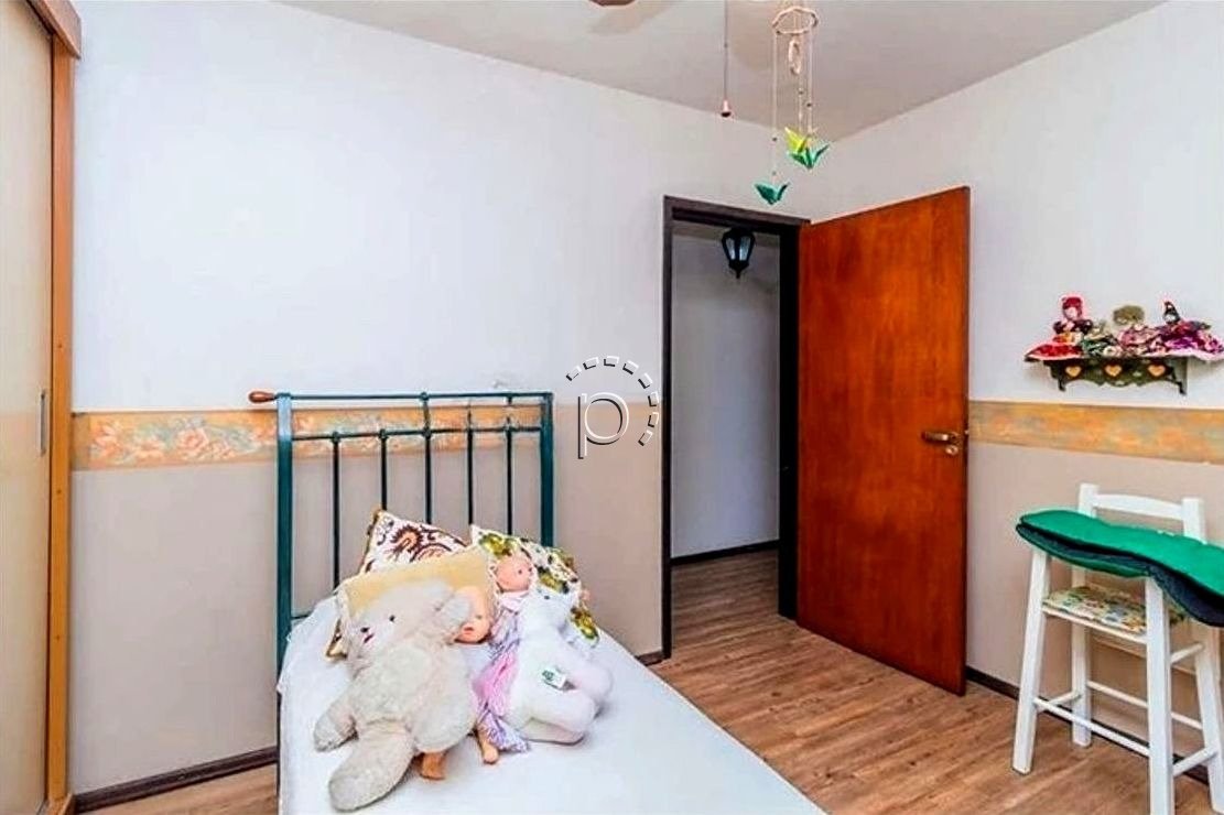 Casa à venda com 280m², 3 quartos, 1 suíte, 3 vagas no bairro Espirito Santo em Porto Alegre - Foto 8