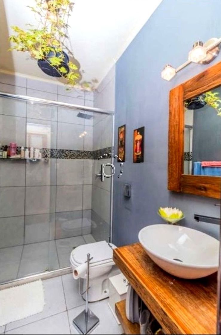 Casa à venda com 280m², 3 quartos, 1 suíte, 3 vagas no bairro Espirito Santo em Porto Alegre - Foto 9