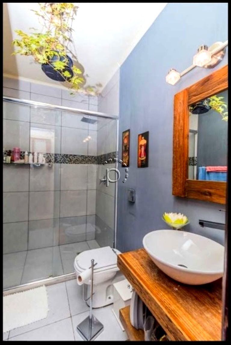 Casa à venda com 280m², 3 quartos, 1 suíte, 3 vagas no bairro Espirito Santo em Porto Alegre - Foto 8
