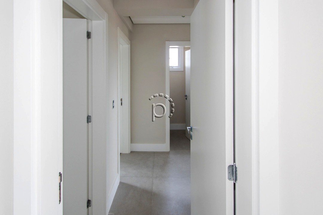 Apartamento à venda com 138m², 3 quartos, 3 suítes, 3 vagas no bairro Cristal em Porto Alegre - Foto 9